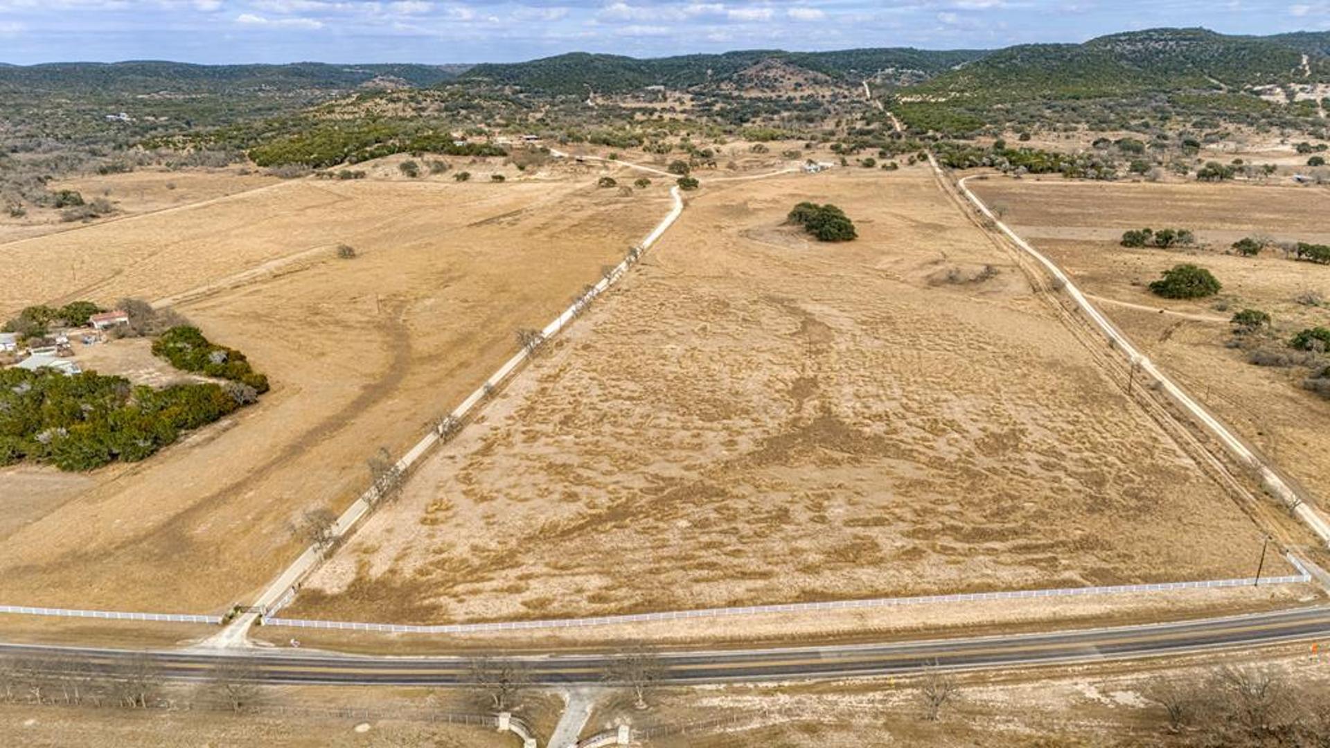 18954 Hwy 16, Medina, TX, 78055