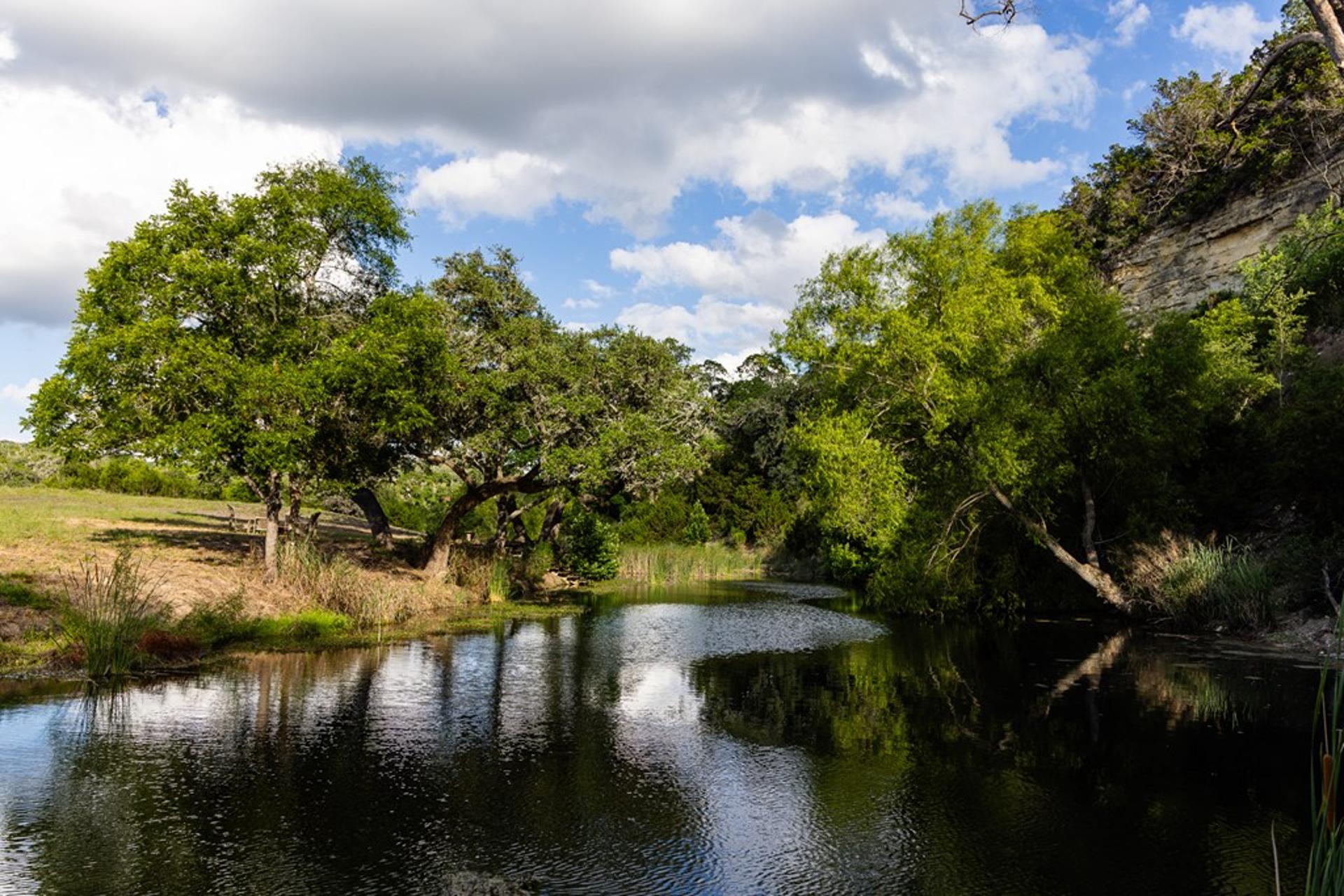 161 Flach Rd., Comfort, TX, 78013