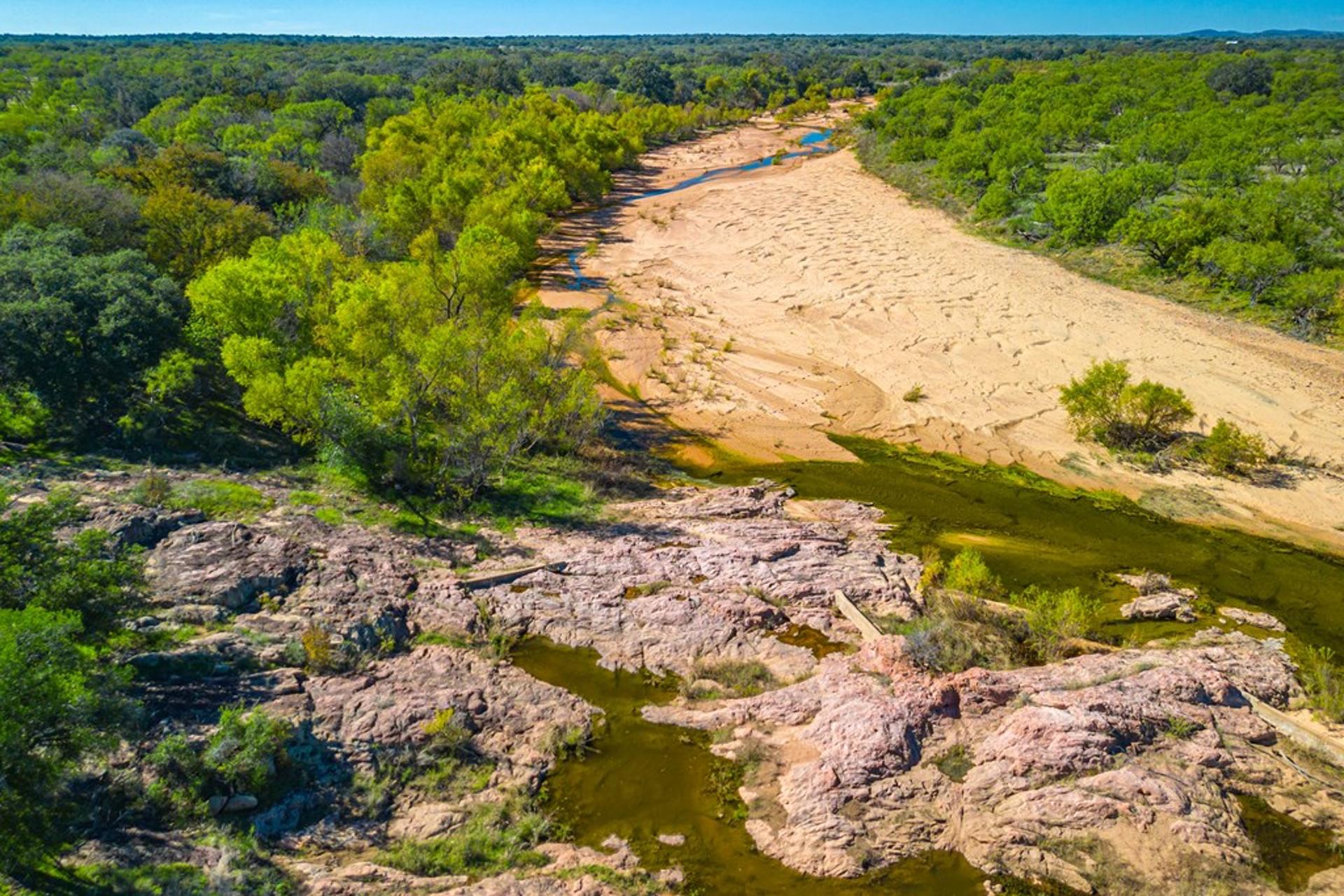 000 County Rd 102, Llano, TX, 78643