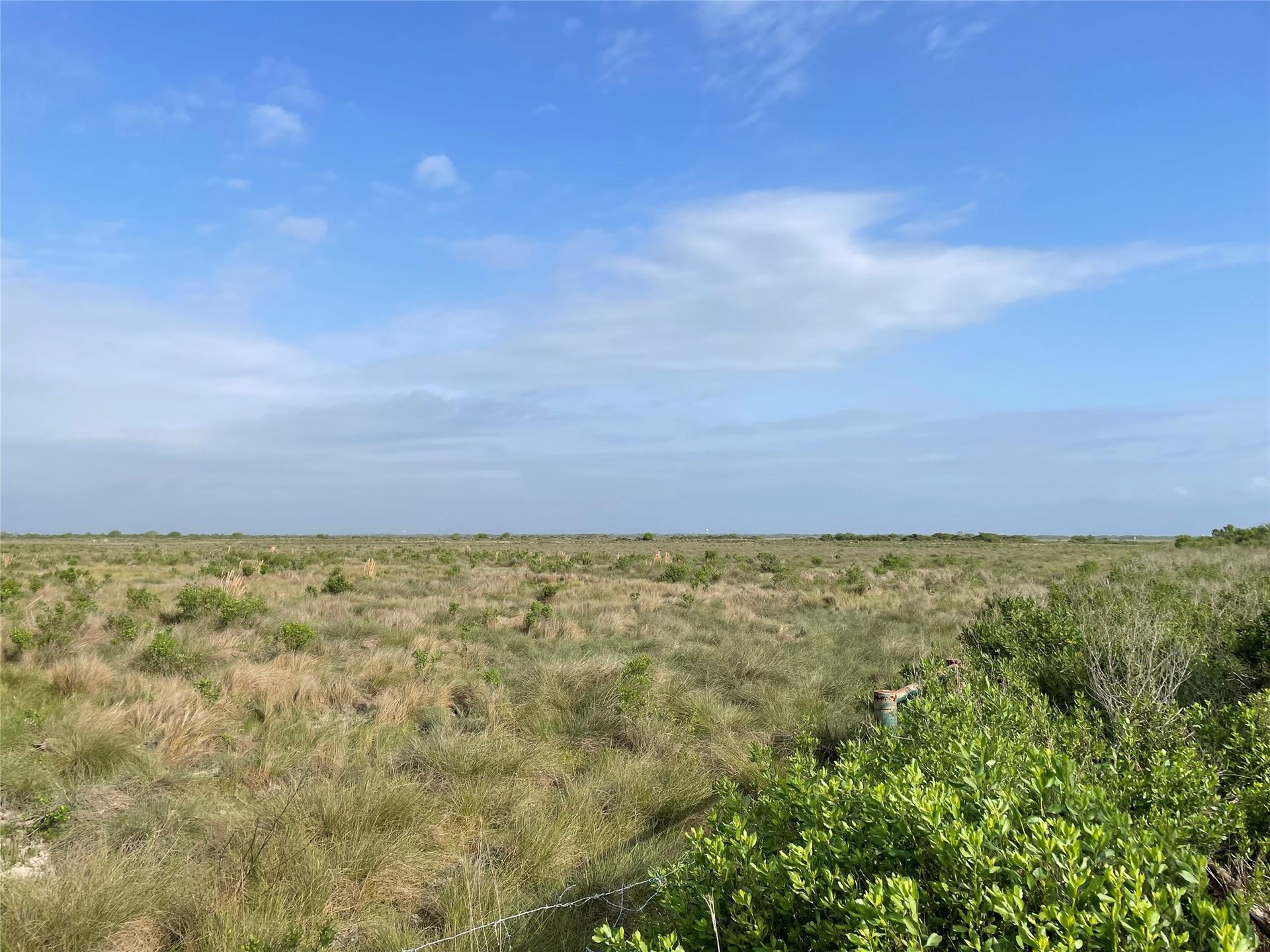 0 Harbor Dr, Hitchcock, TX, 77563