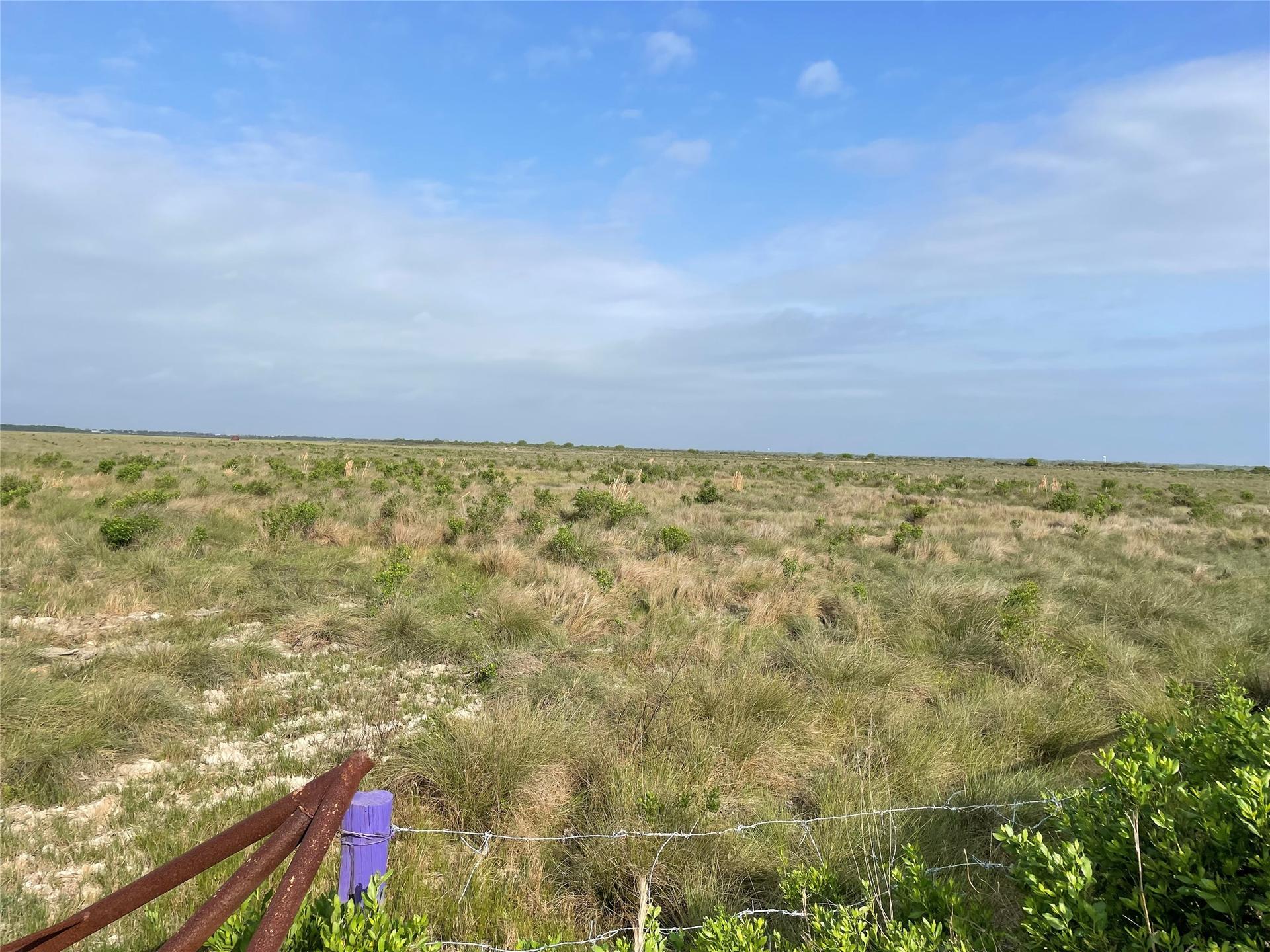 0 Harbor Dr, Hitchcock, TX, 77563