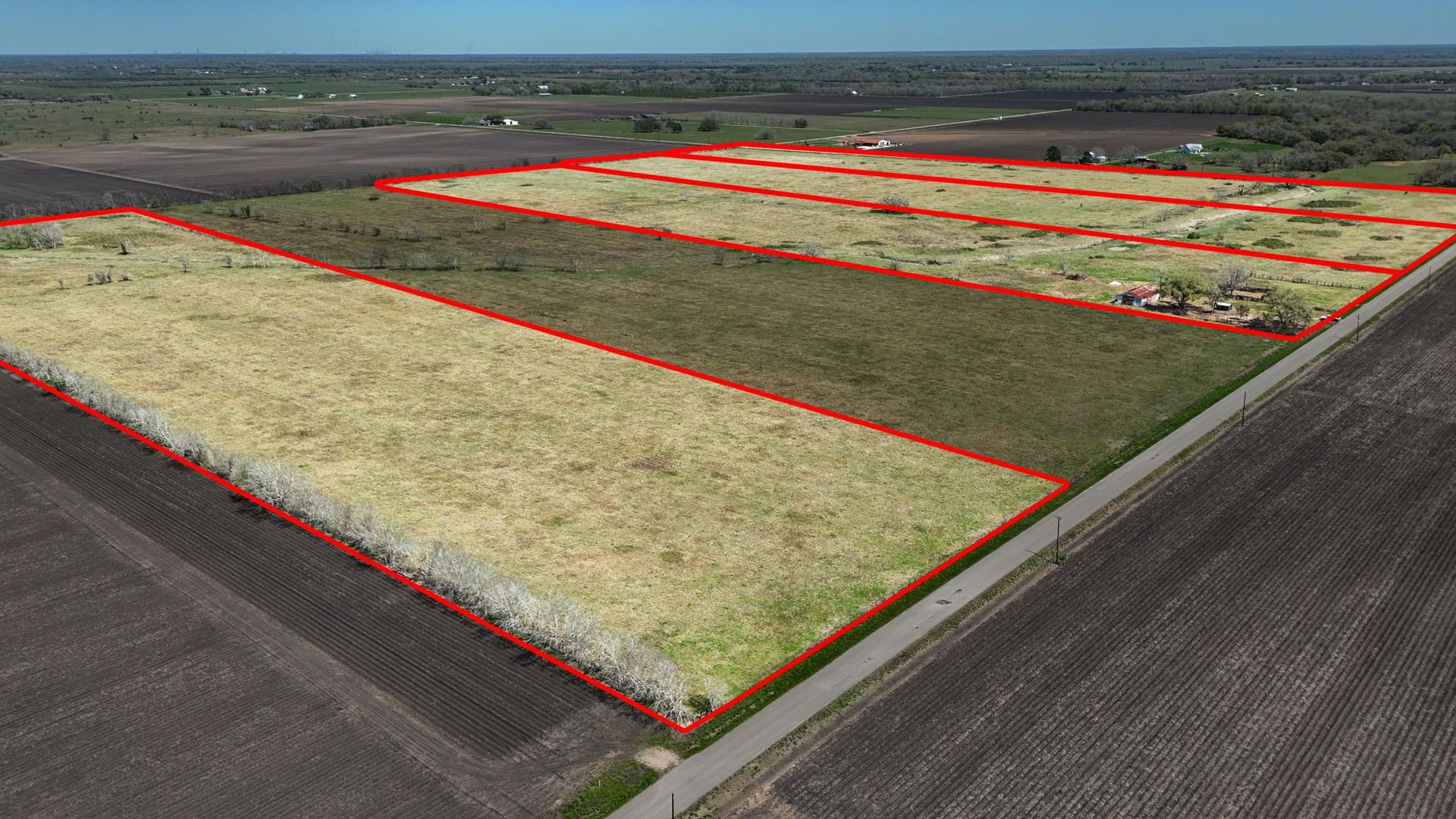 4439 Schultz, Damon, TX, 77430