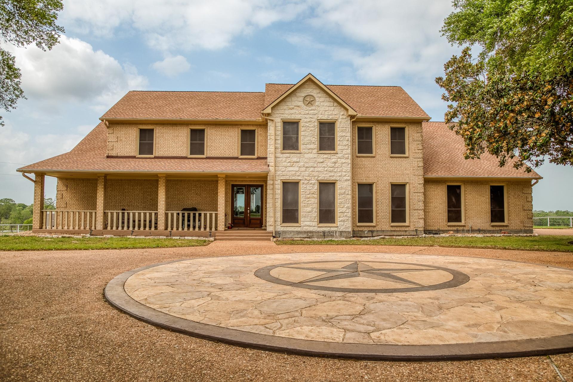 2958 Highway 36 N, Bellville, TX, 77418