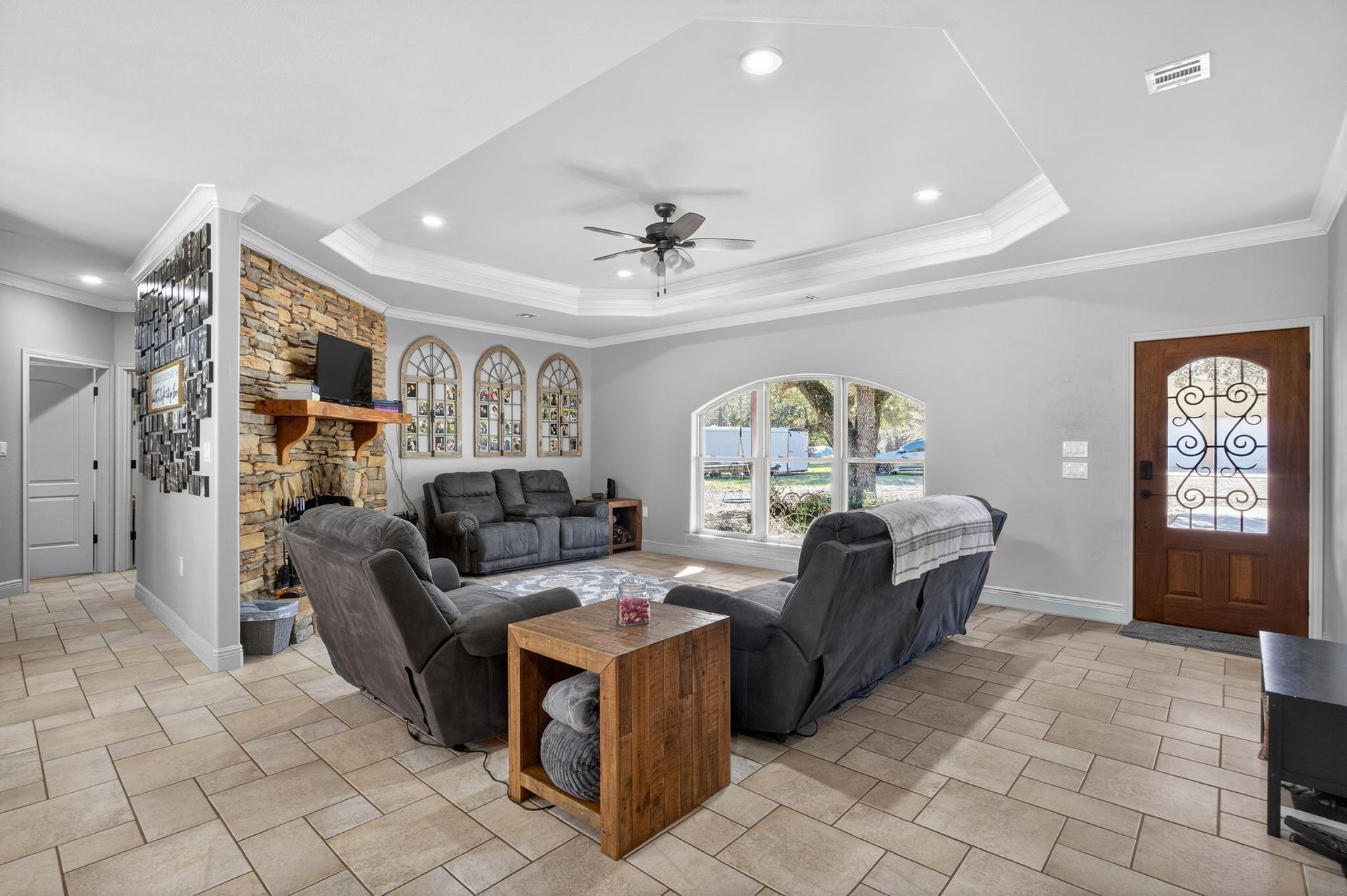 8021 Highway 12, Orange, TX, 77632