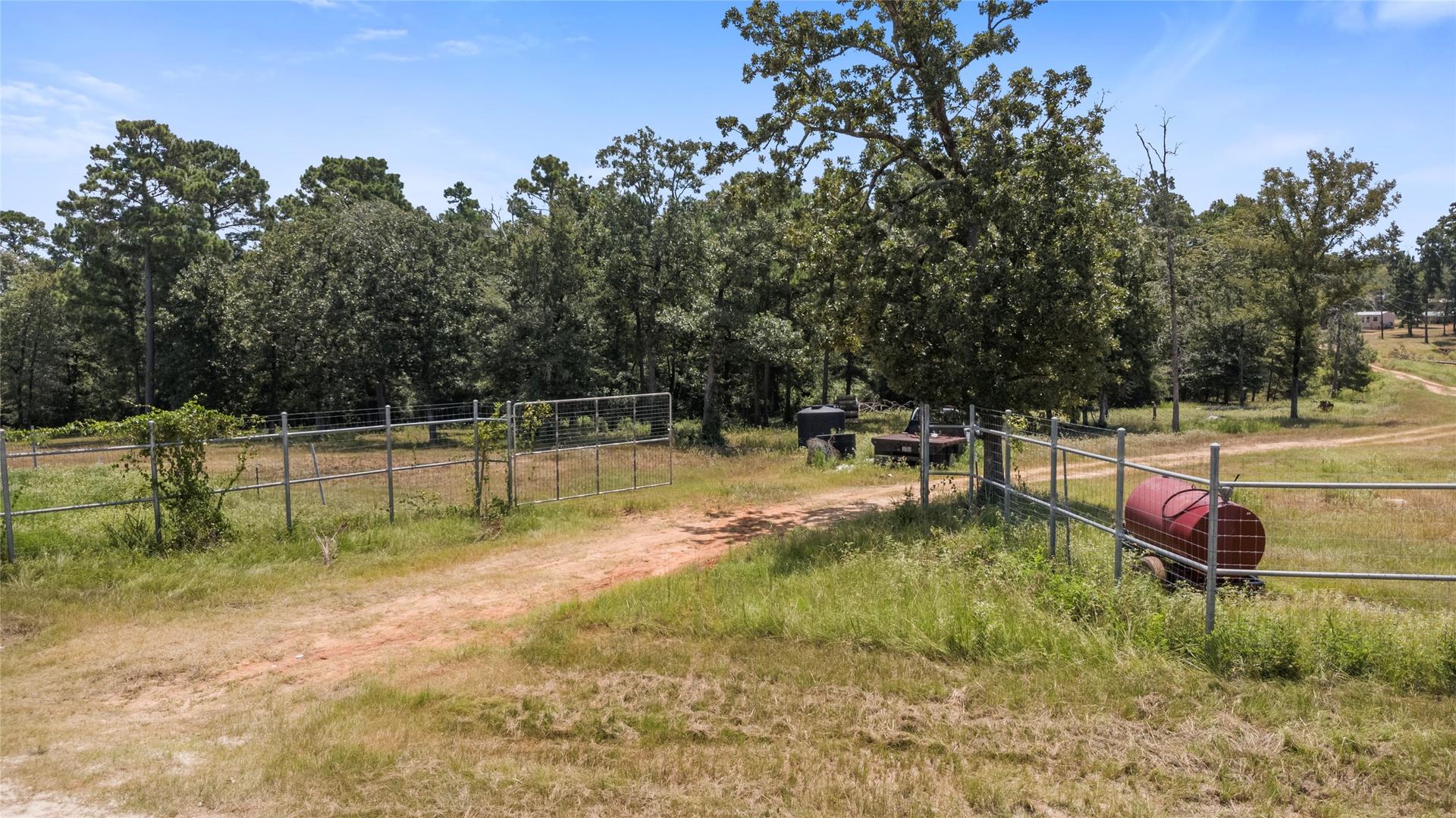 235 Flynt, Huntsville, TX, 77320