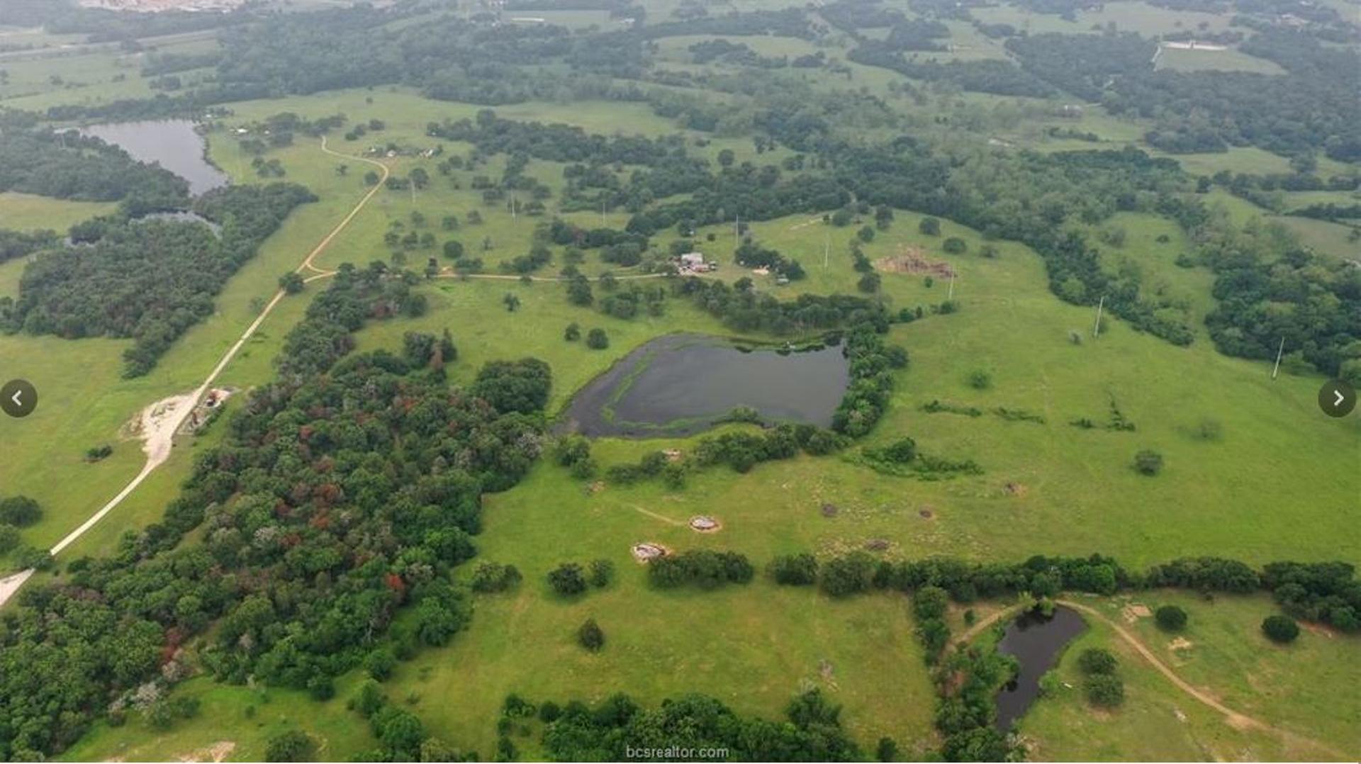 4342B Dobrovolny, Bryan, TX, 77807