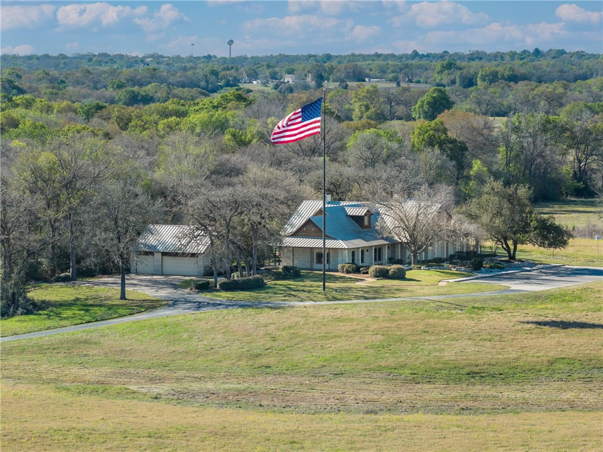 1580 County Road 377, Caldwell, TX, 77836