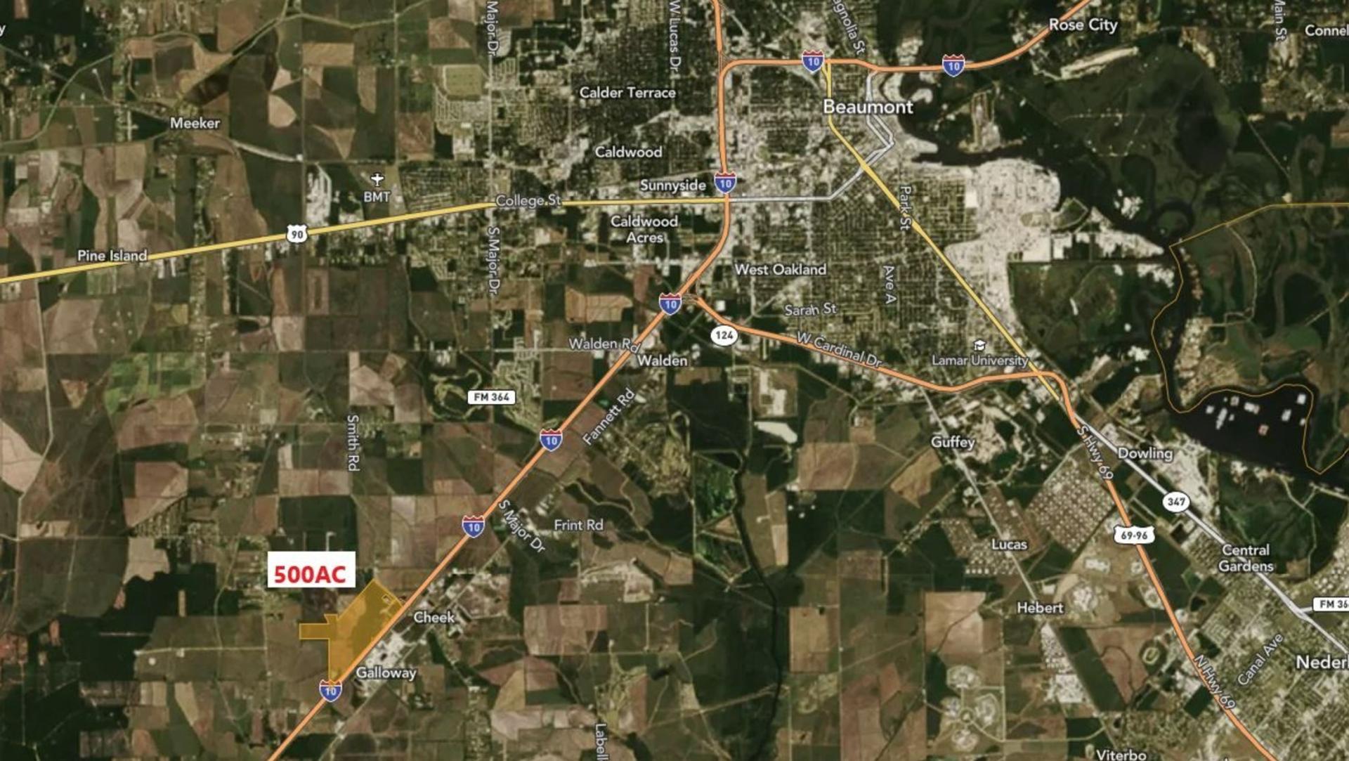 11357 I-10, Beaumont, TX, 77705