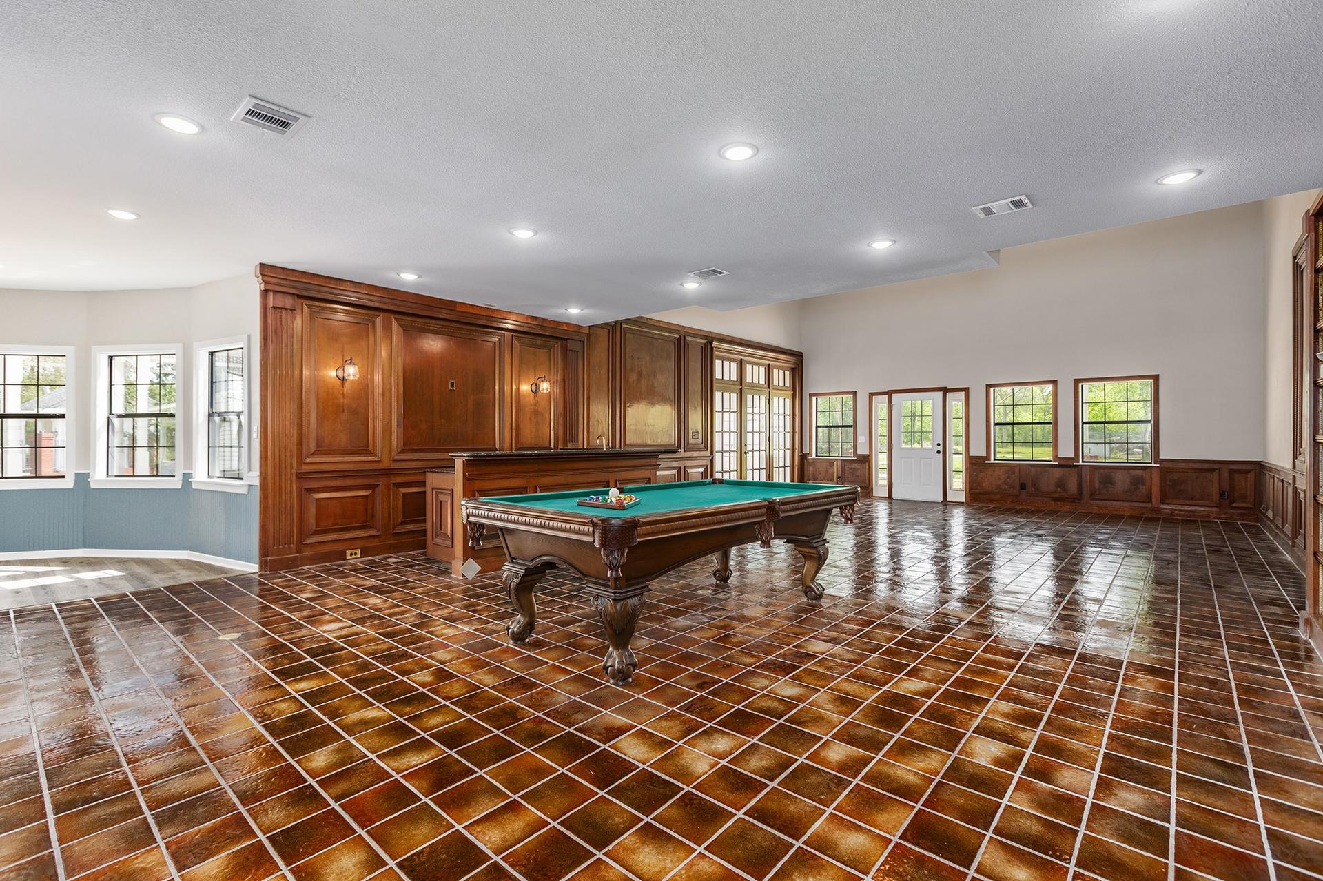 1331 County Road 2071, Hull, TX, 77564