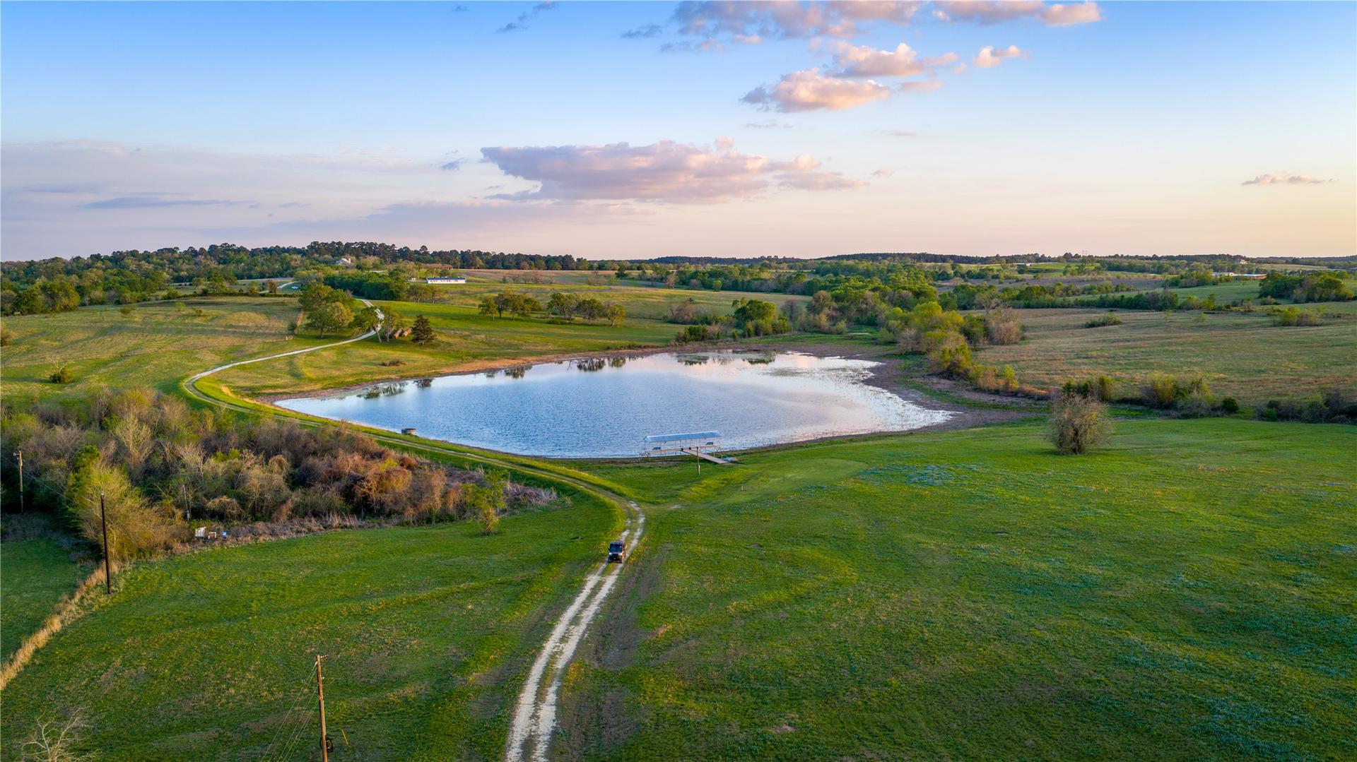 5701 Bovista, Navasota, TX, 77868