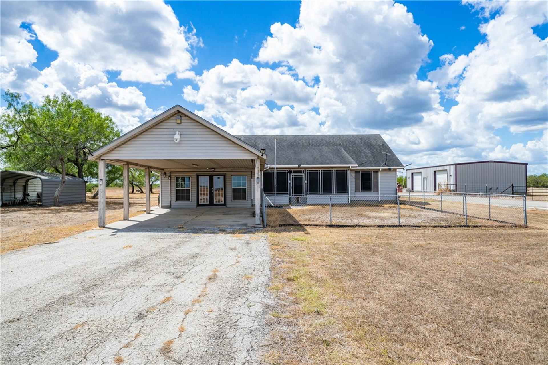 1777 County Road 170, Alice, TX, 78332