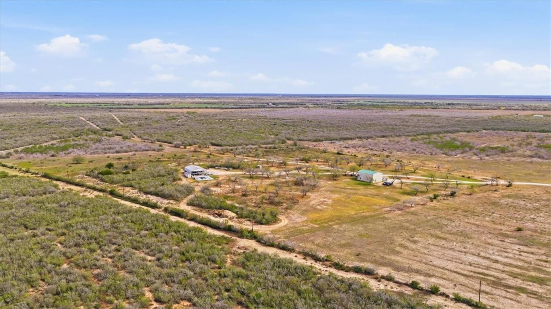 817 County Road 119, Alice, TX, 78332