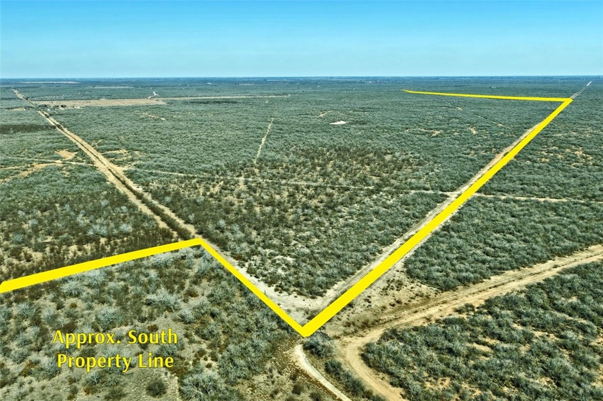 2104 CR 440, Alice, TX, 78332