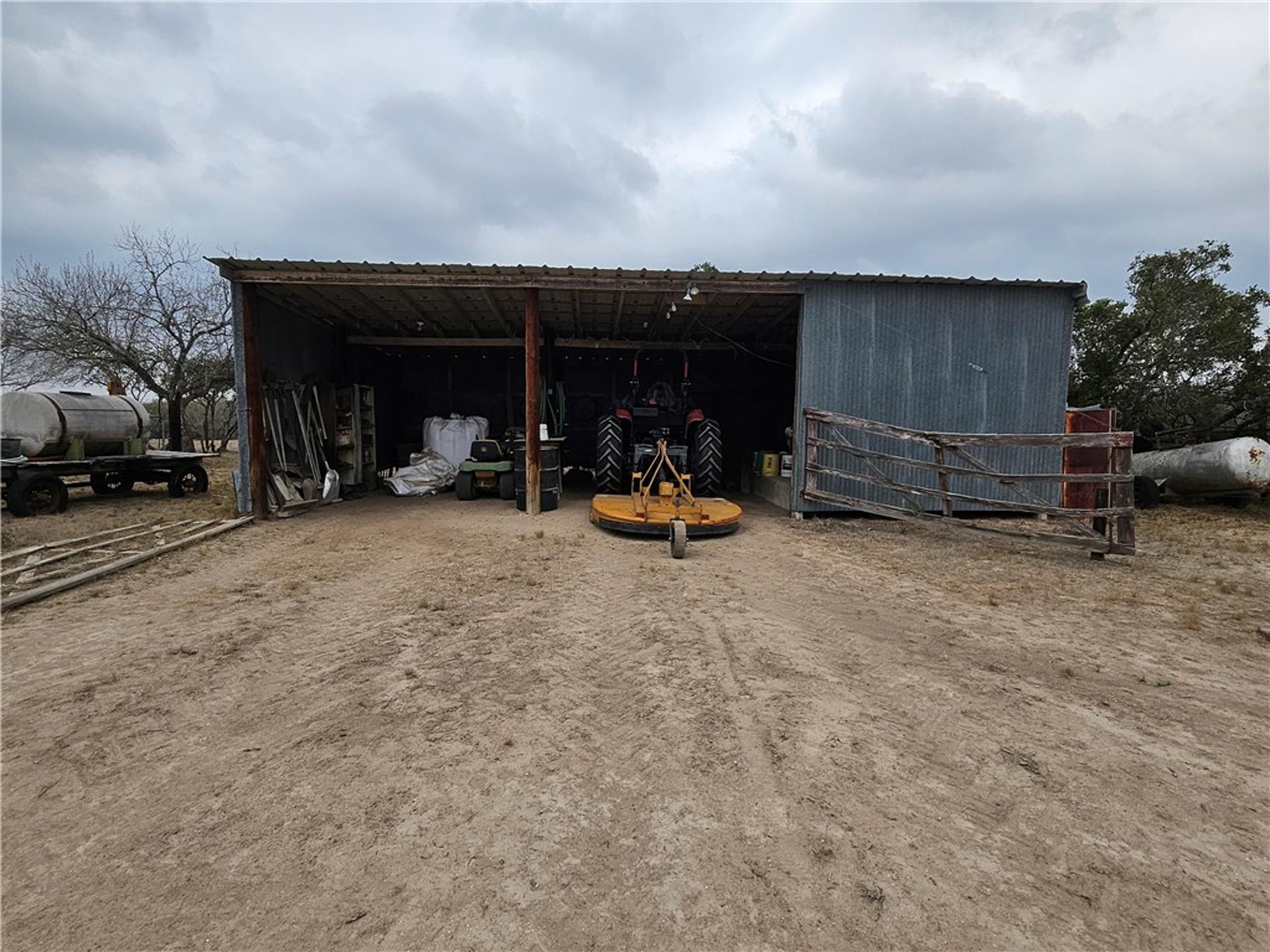 3073 Bravo 6, San Diego, TX, 78384