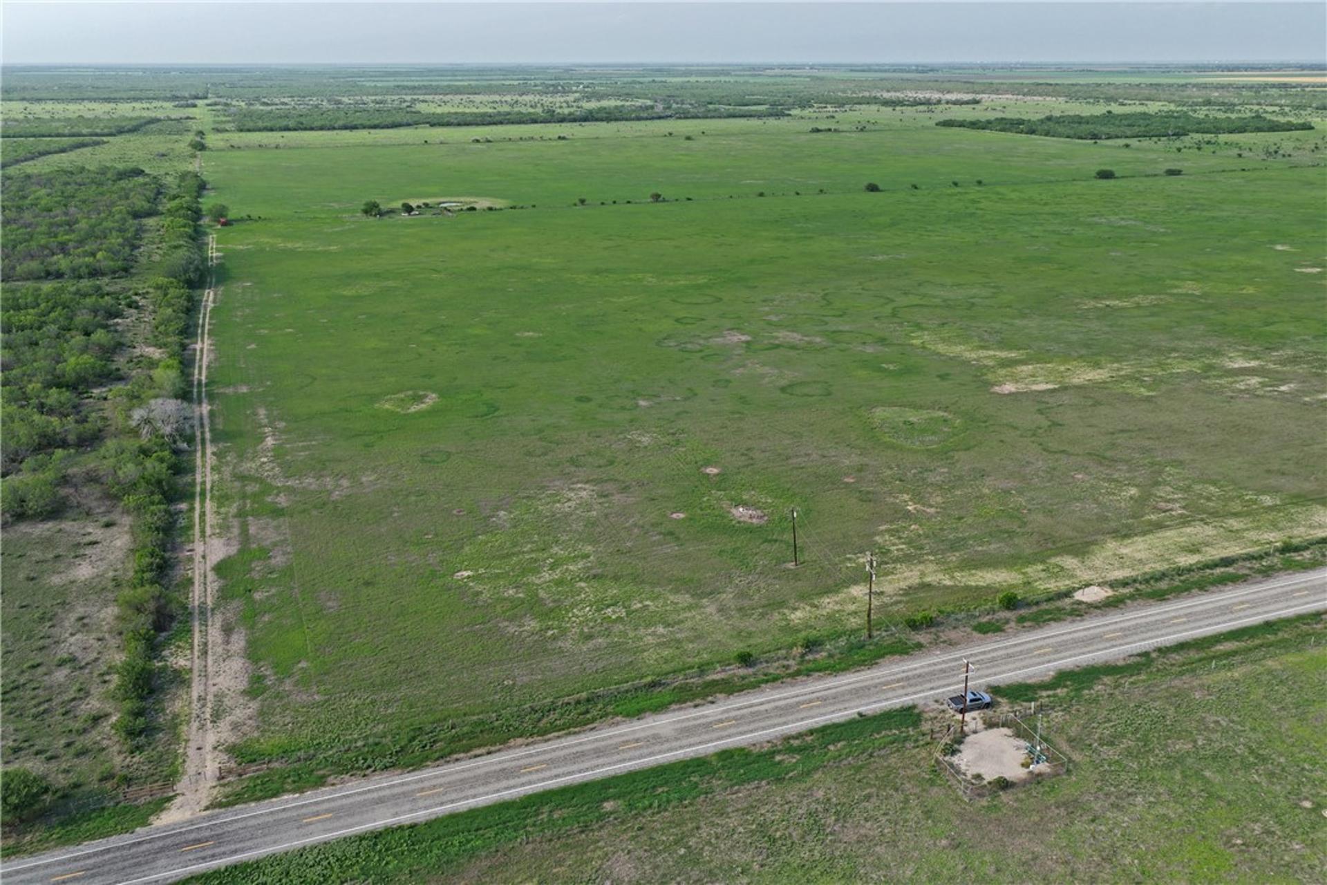 0000 FM 1352, Alice, TX, 78332