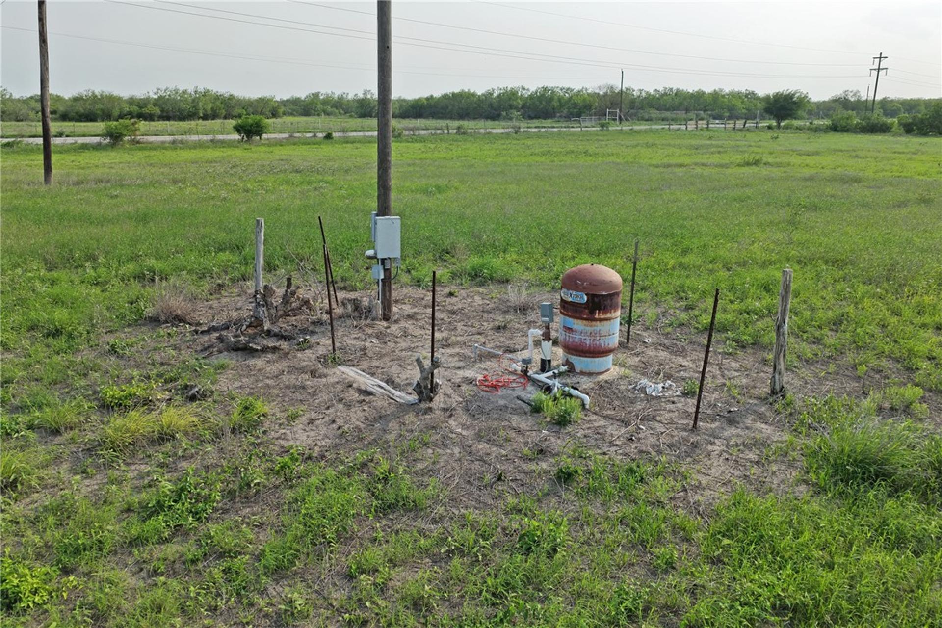 0000 FM 1352, Alice, TX, 78332