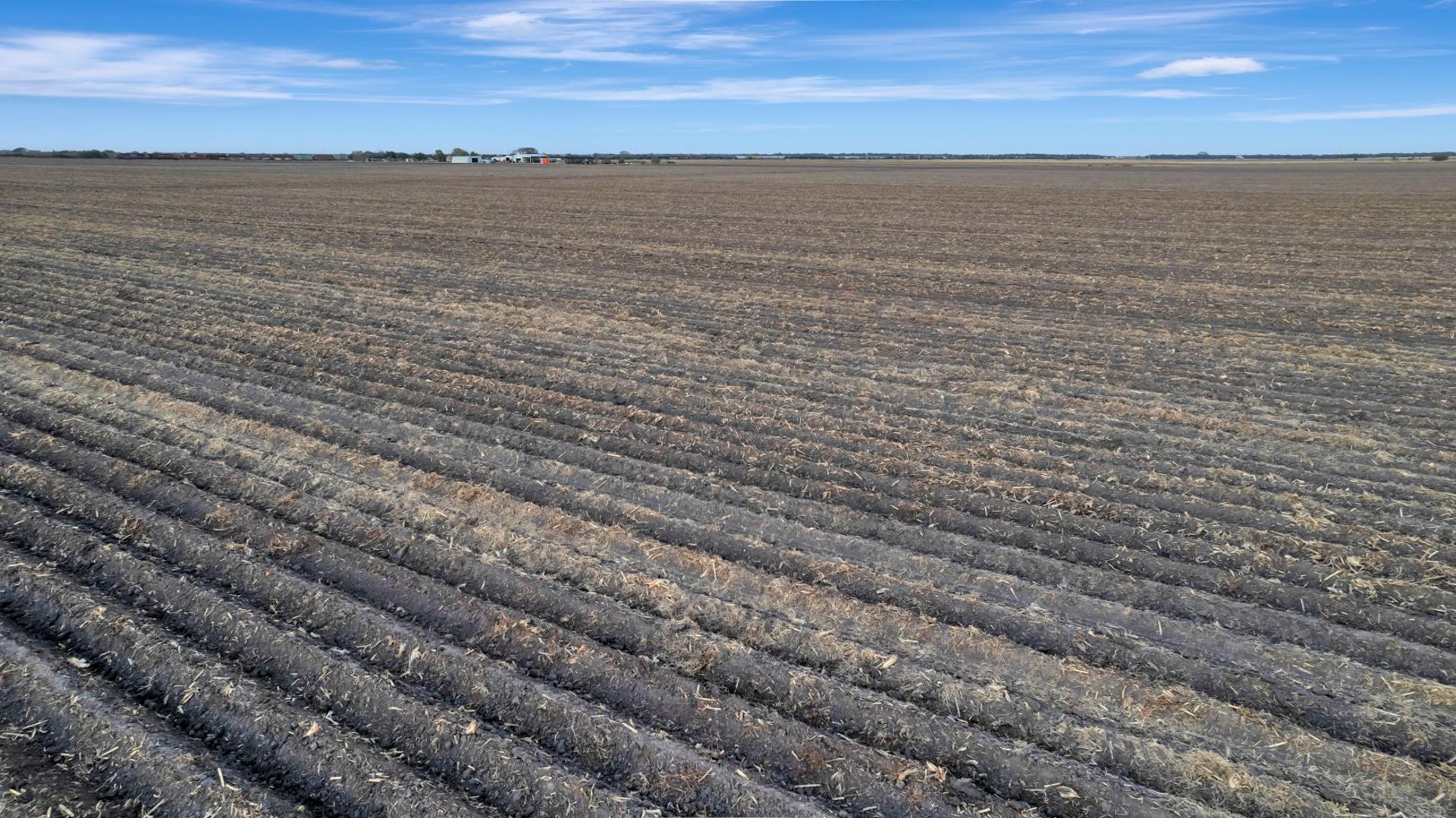 5629 Us-59, Edna, TX, 77957