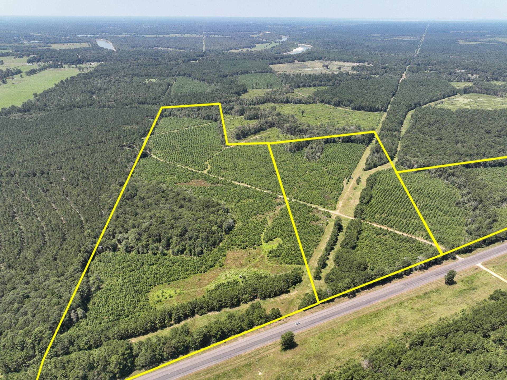 01234 Highway 146, Ace, TX, 77351