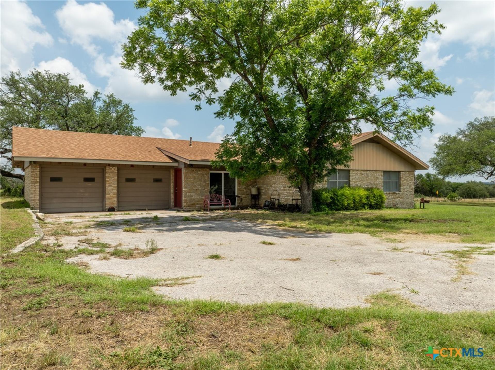 5315 Fm 932, Jonesboro, TX, 76538
