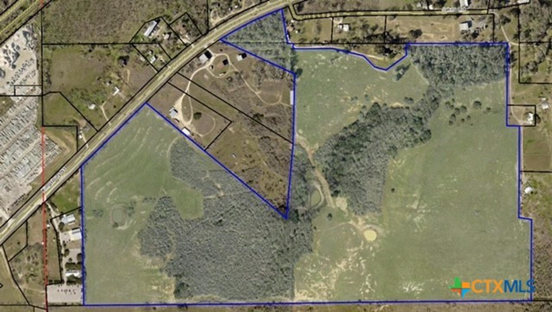 4425 US HWY 90, Seguin, TX, 78155