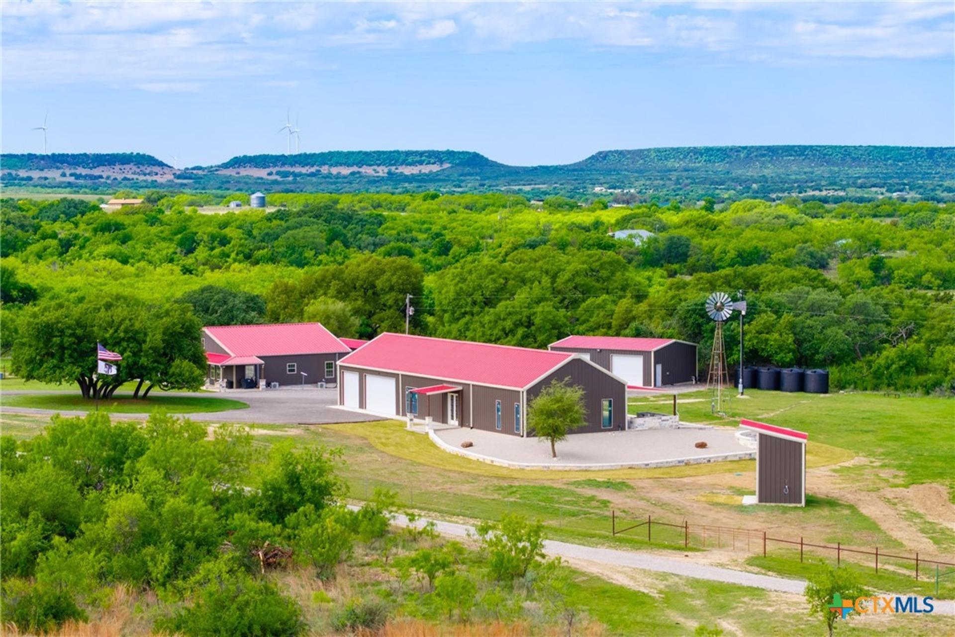 3021 FM 1689, Comanche, TX, 76442