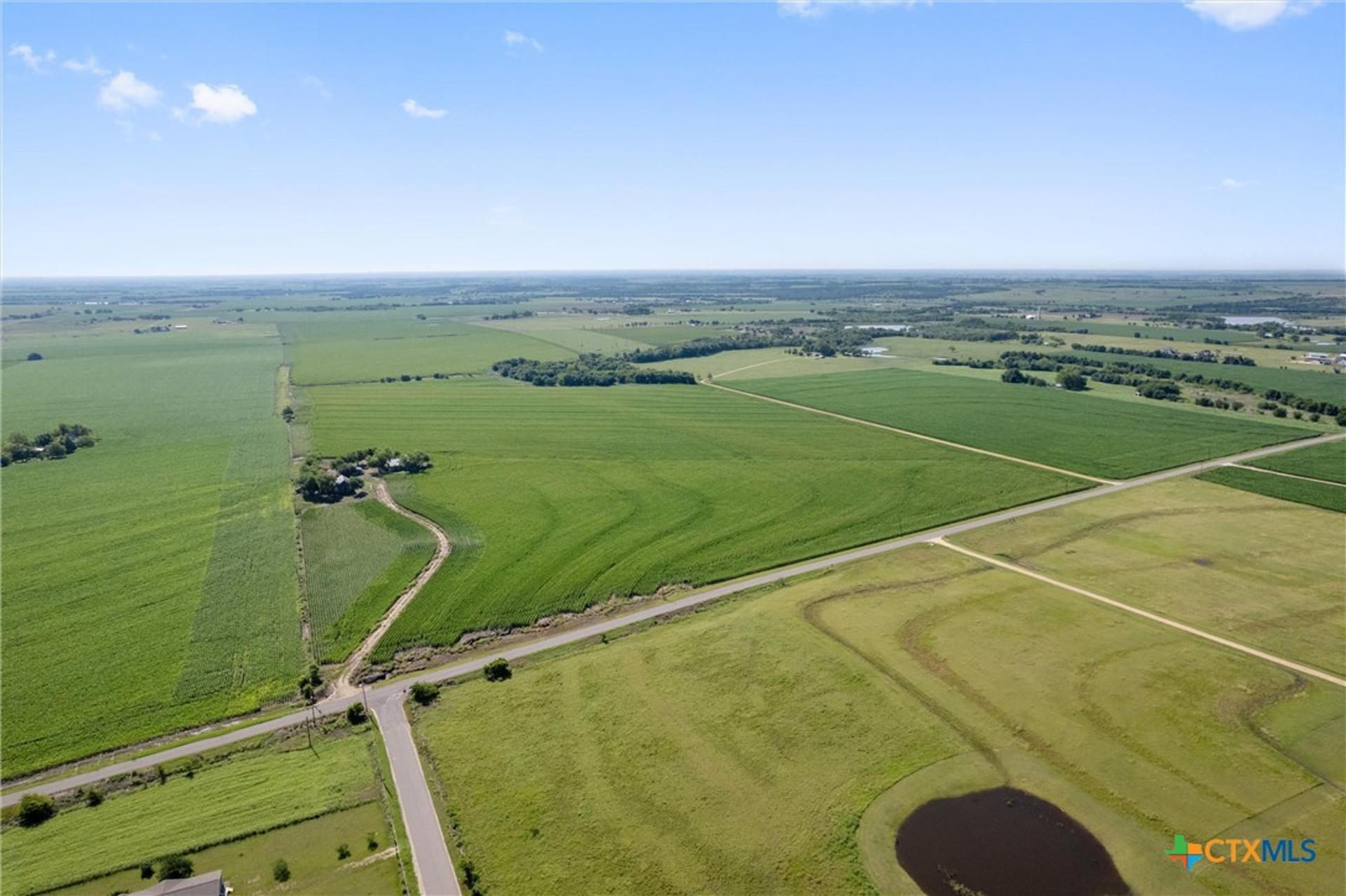 1701 County Road 424, Taylor, TX, 76574