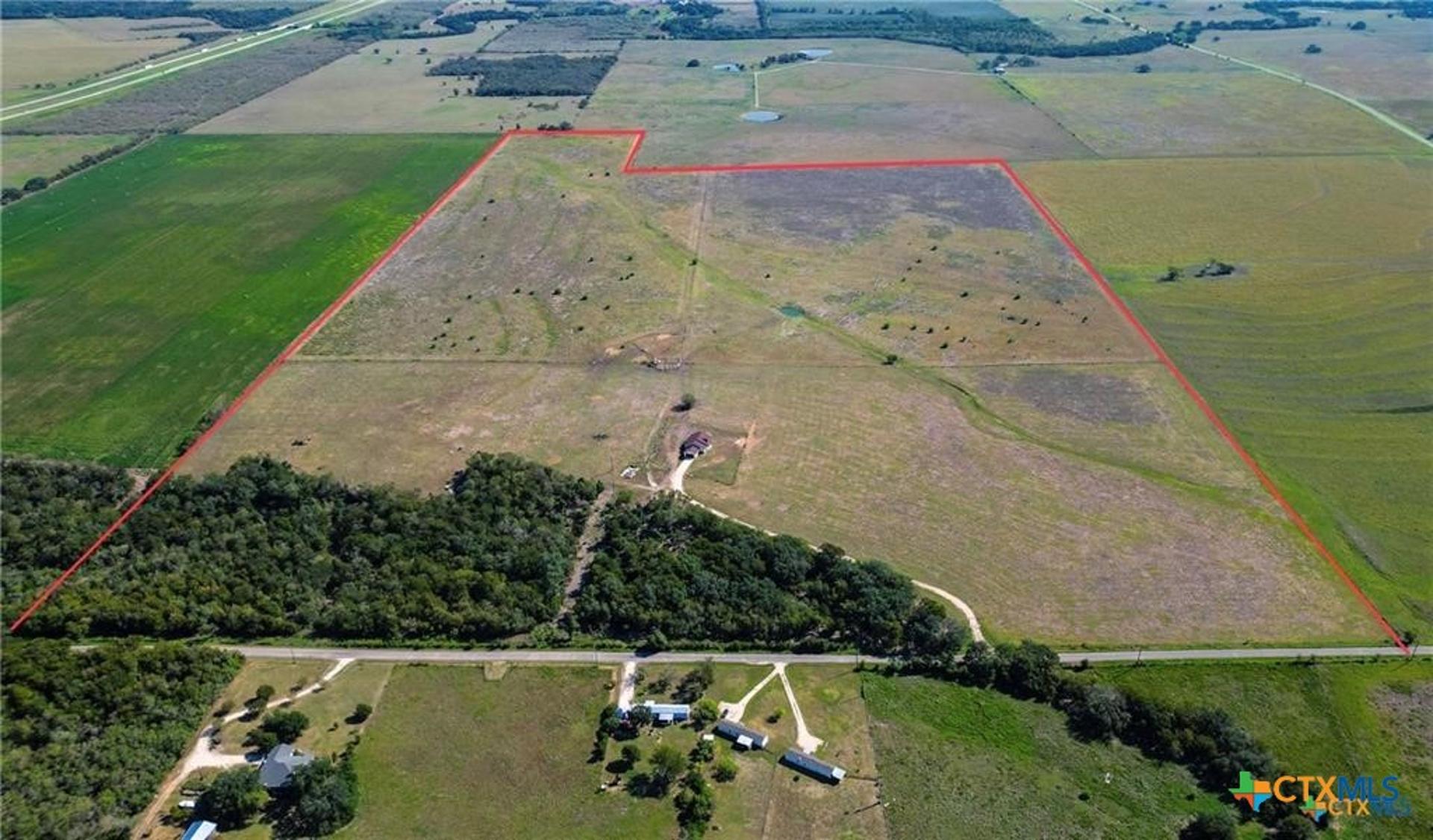 555 and 559 Bylerpool, Kingsbury, TX, 78638