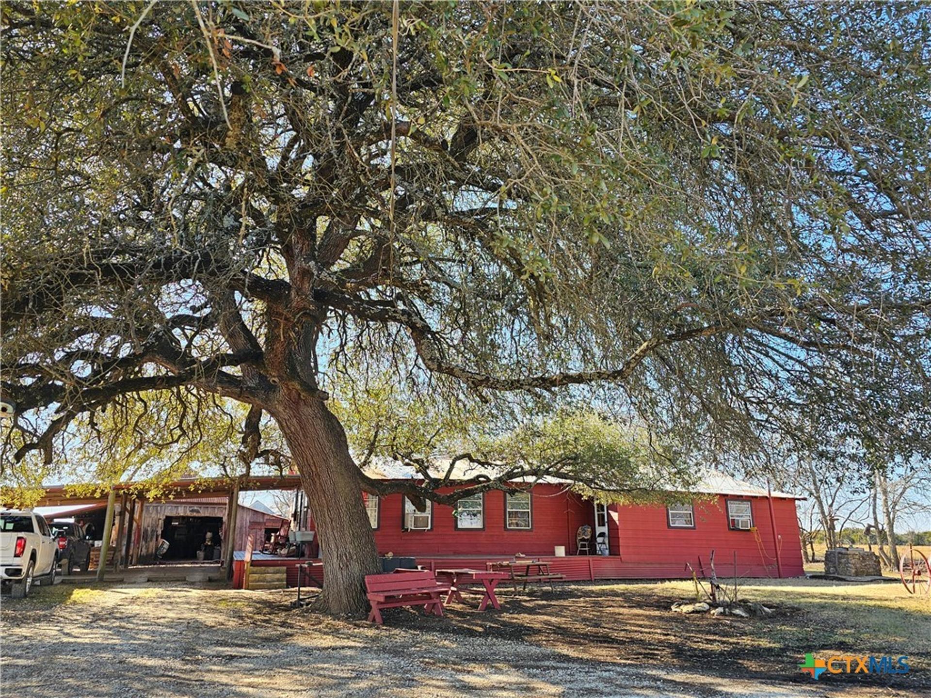 2051 County Road 3155, Valley Mills, TX, 76689