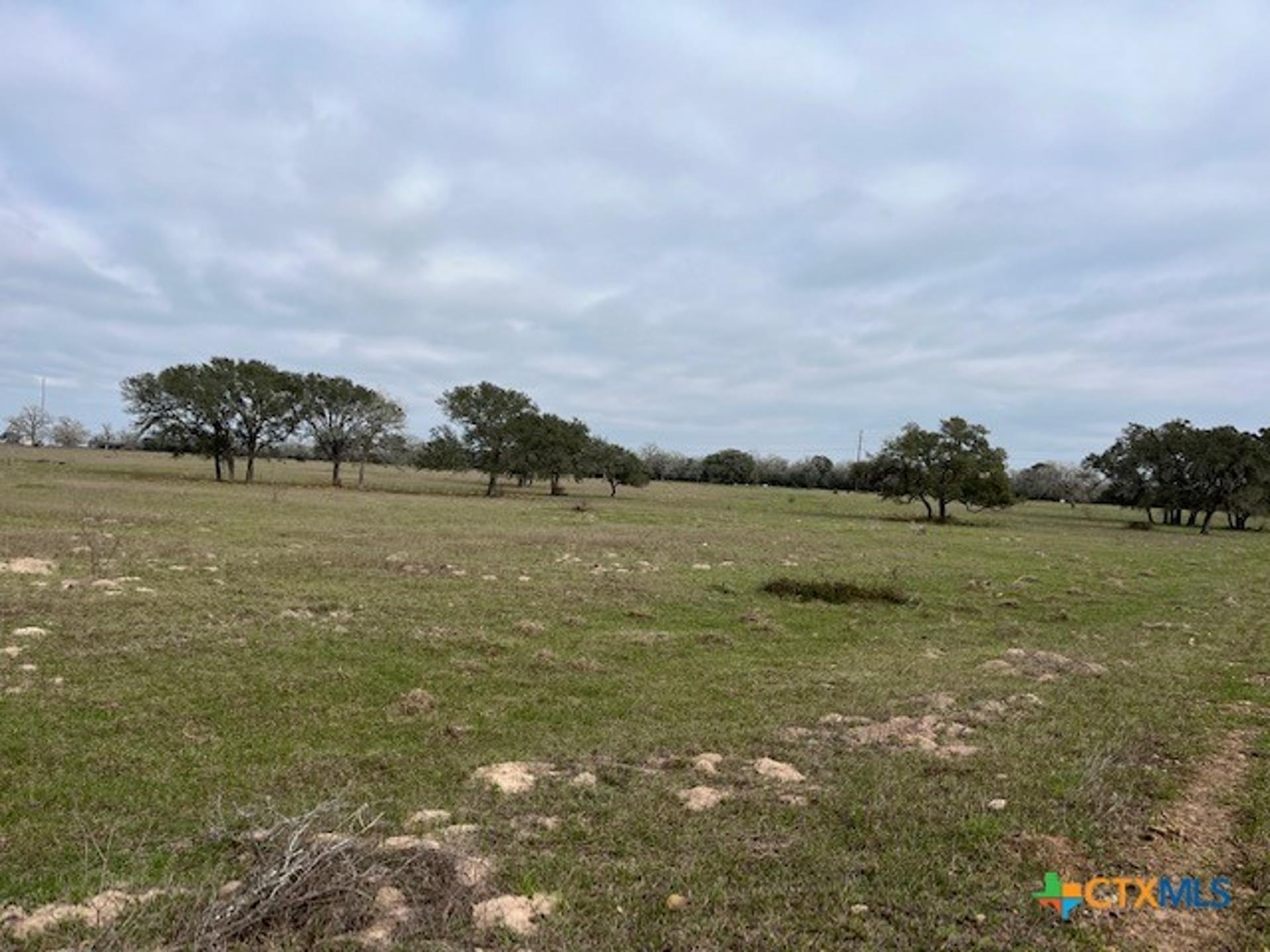 2292 Garrett, Yoakum, TX, 77995