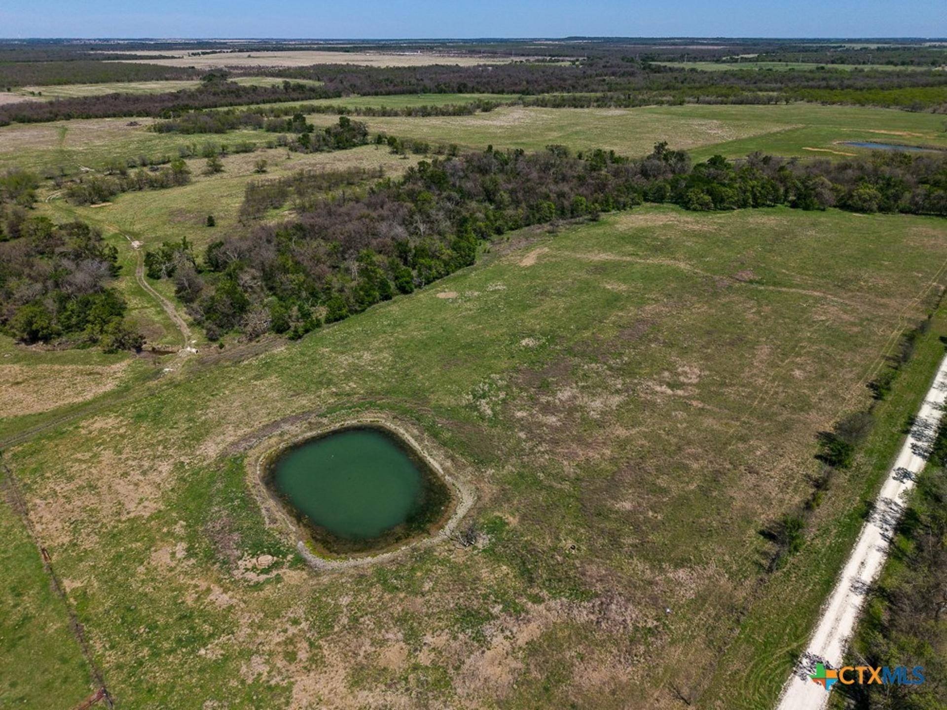 303 LCR 626, Groesbeck, TX, 76642
