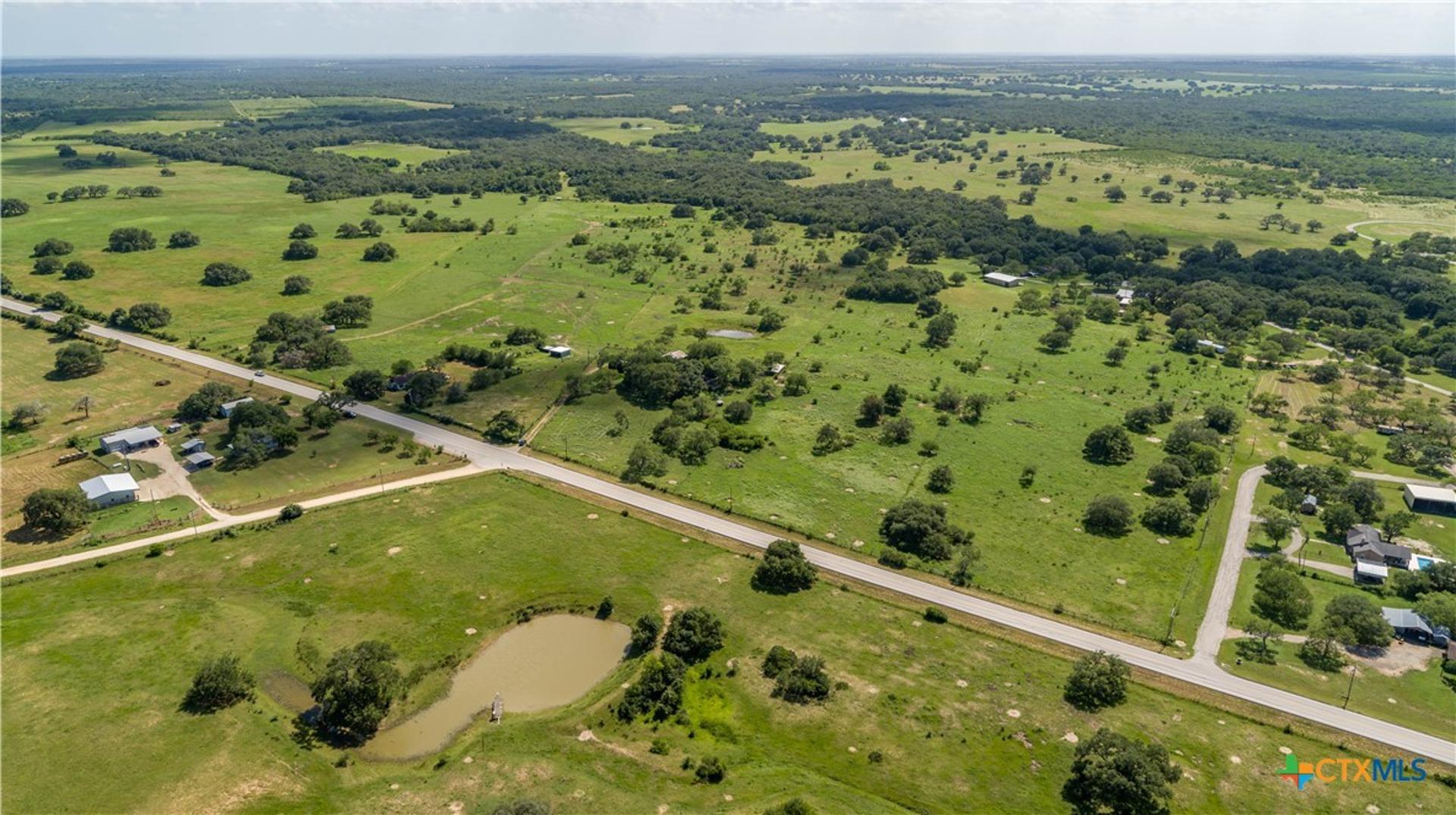 3226 State Highway 119, Yorktown, TX, 78164