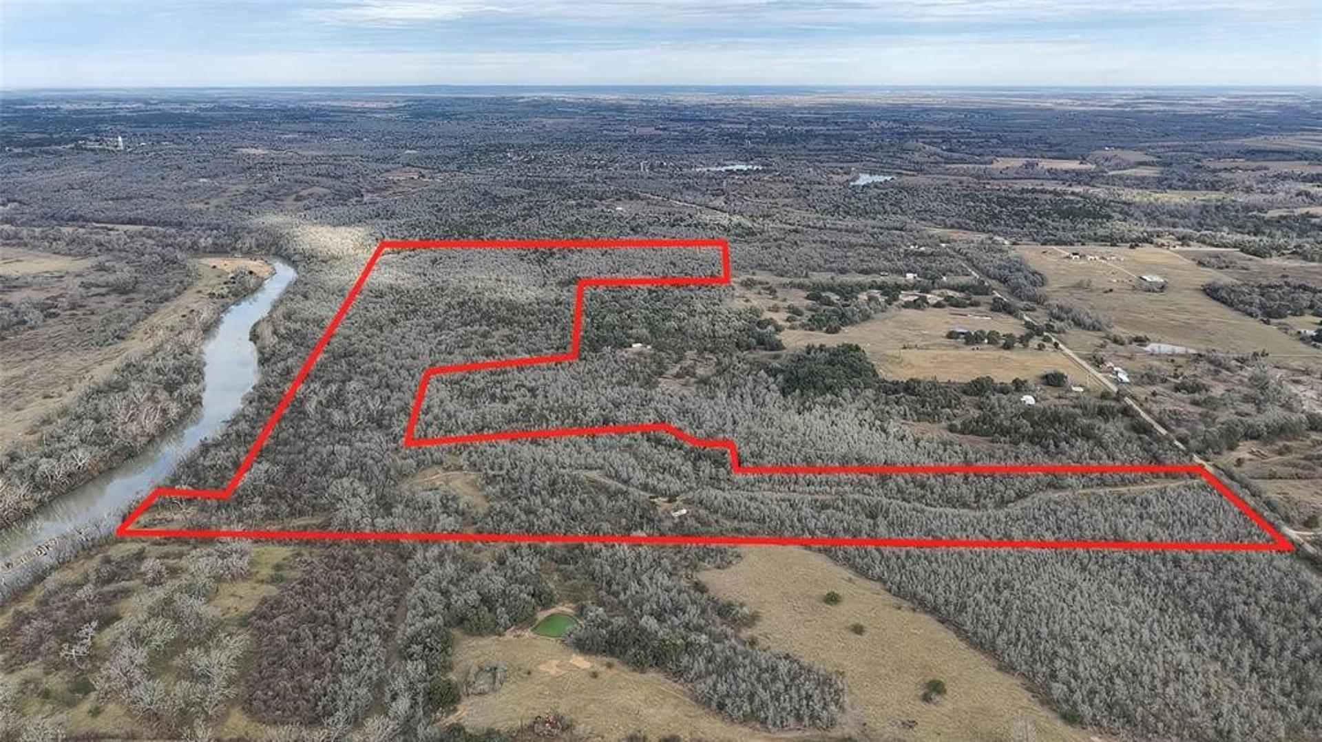 256 Greasy, Smithville, TX, 78957