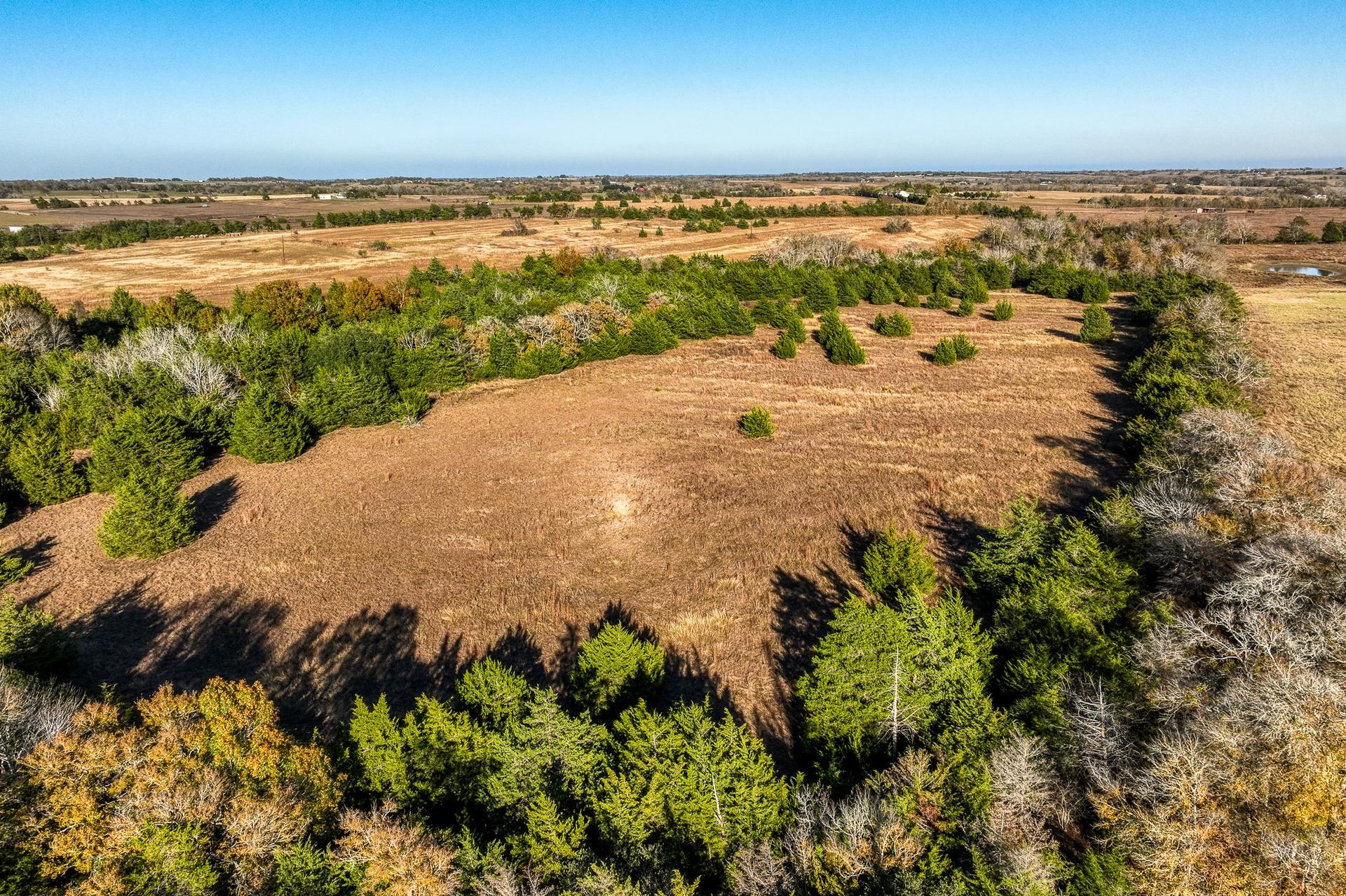 6717 Prihoda, New Ulm, TX, 78950