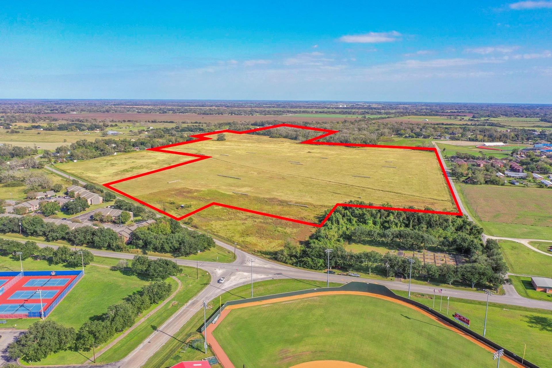 2320 County Road 166, Wharton, TX, 77488