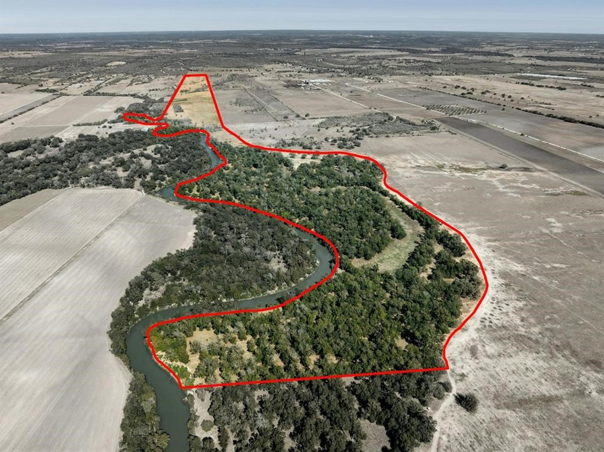 5201 US Highway 90A West, Gonzales, TX, 78629