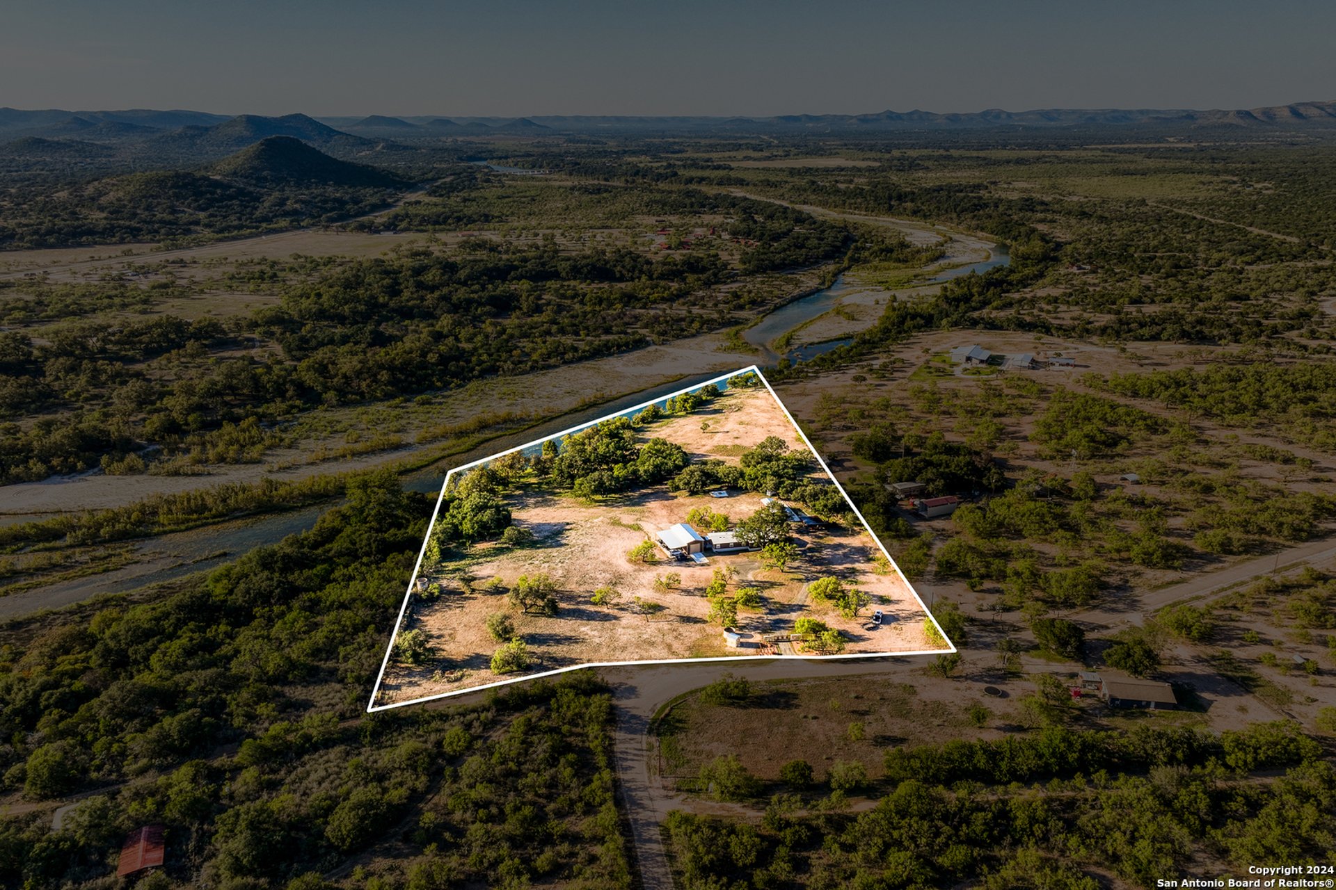 4991 CR 416 #55 N, UVALDE, TX, 78833