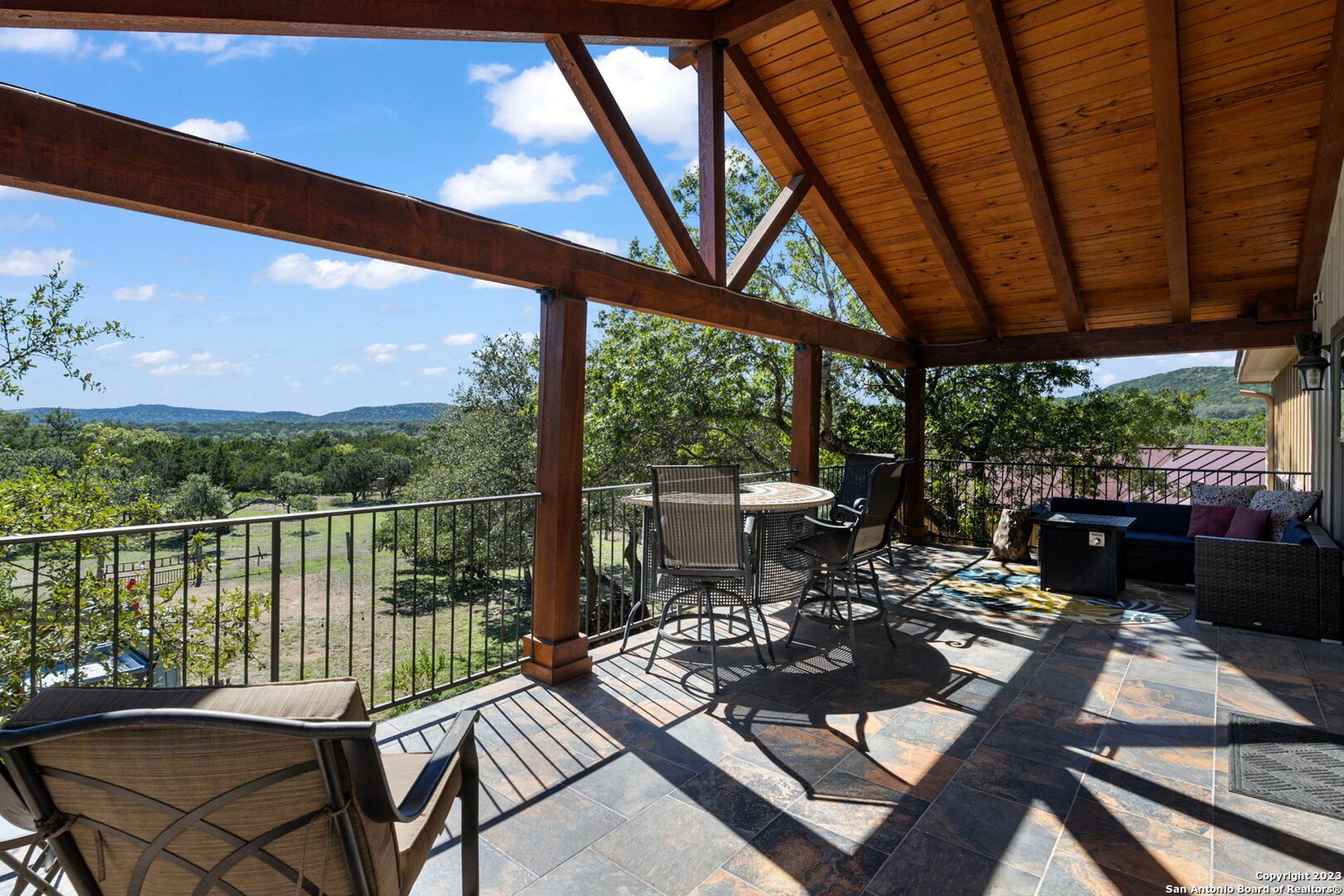 849 MADRONA RIDGE DR, BANDERA, TX, 78003-4564
