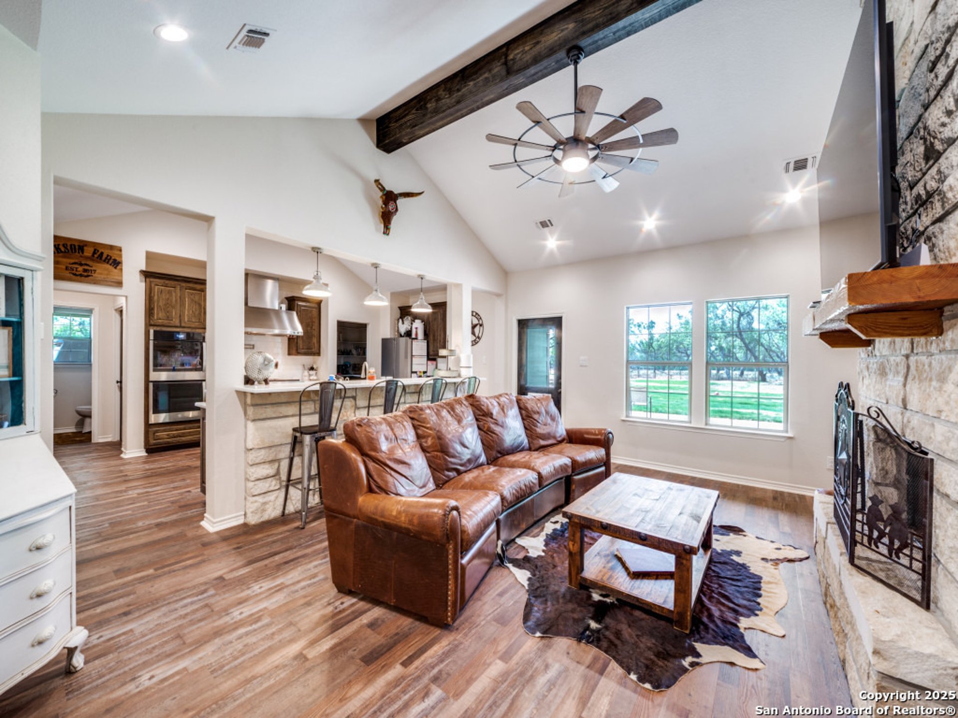6451 Bluntzer Rd, JOURDANTON, TX, 78026