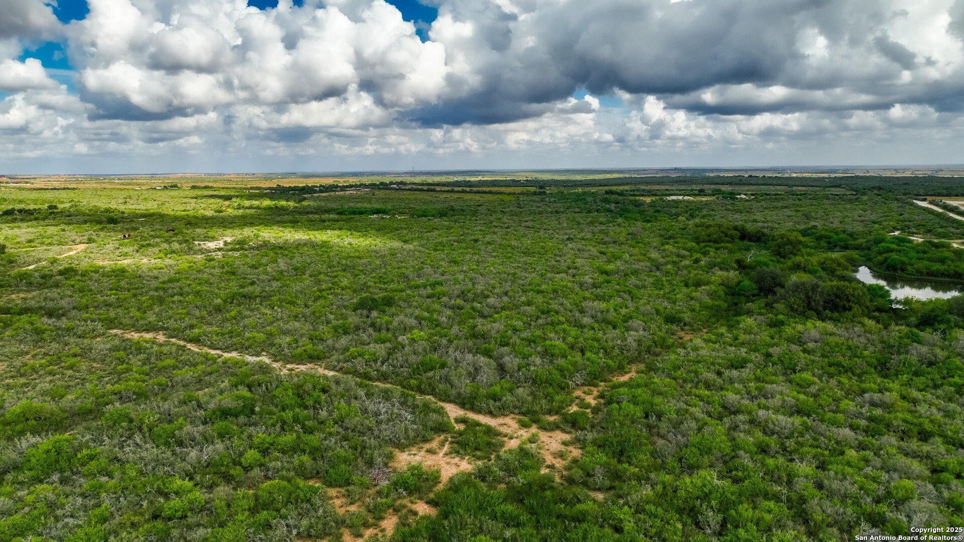 12937 FM 743, KENEDY, TX, 78119