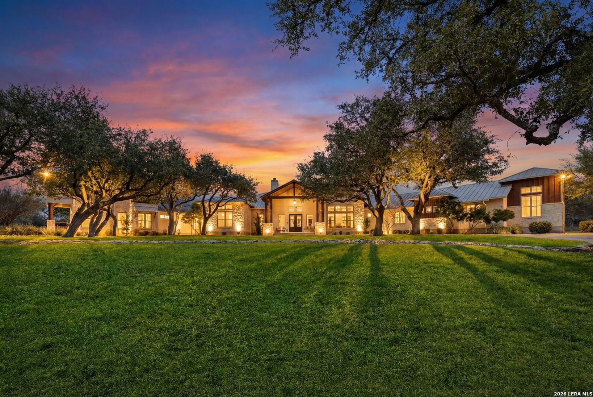 1043 Twin River, CANYONLAKE, TX, 78133