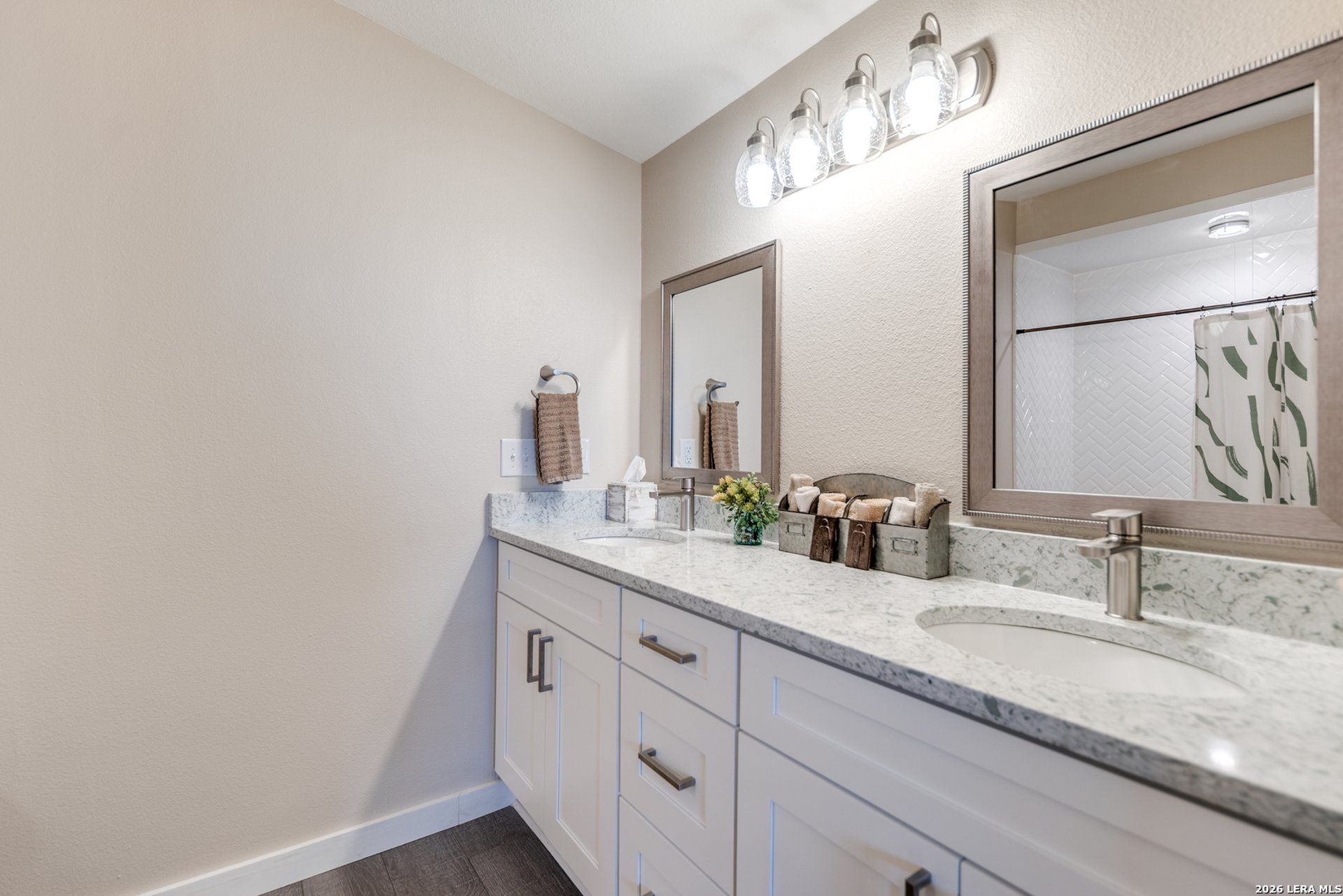 1725 Fm 2504, POTEET, TX, 78065