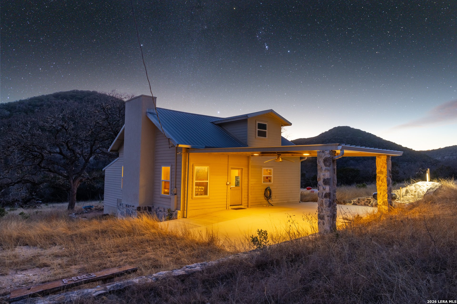 1030 Owl Hollow, LEAKEY, TX, 78873