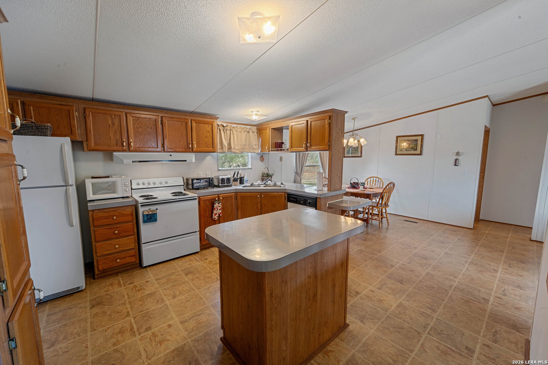 104 Longhorn, STOCKDALE, TX, 78160