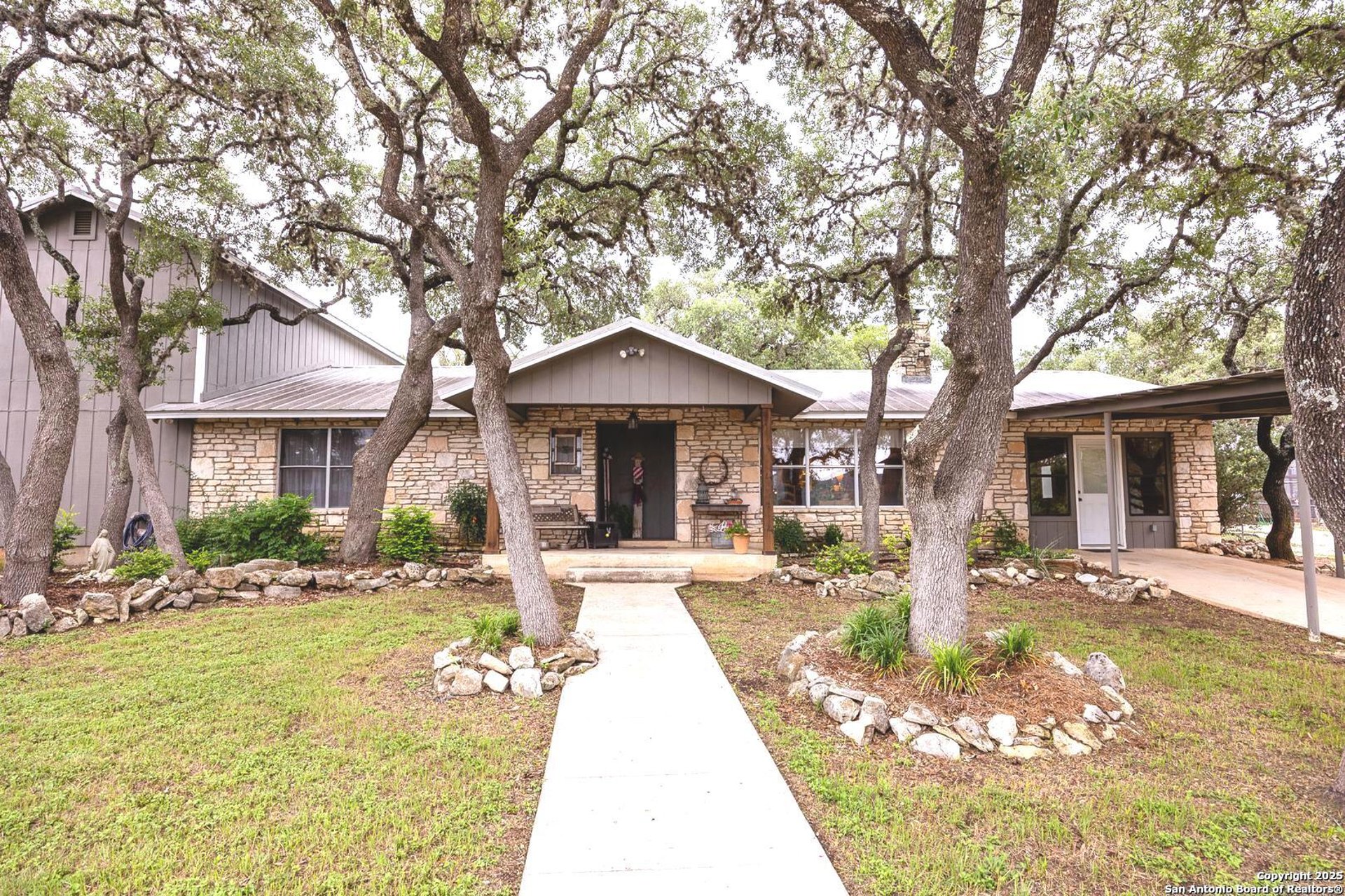 475 Stoney Hill, PIPE_CREEK, TX, 78063