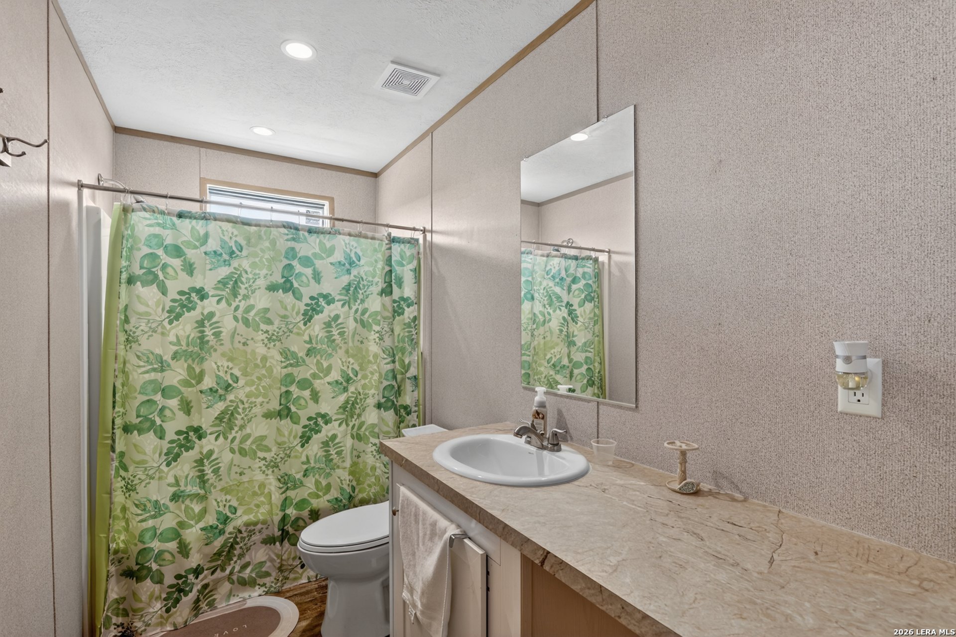 435 Fm 539, FLORESVILL, TX, 78114