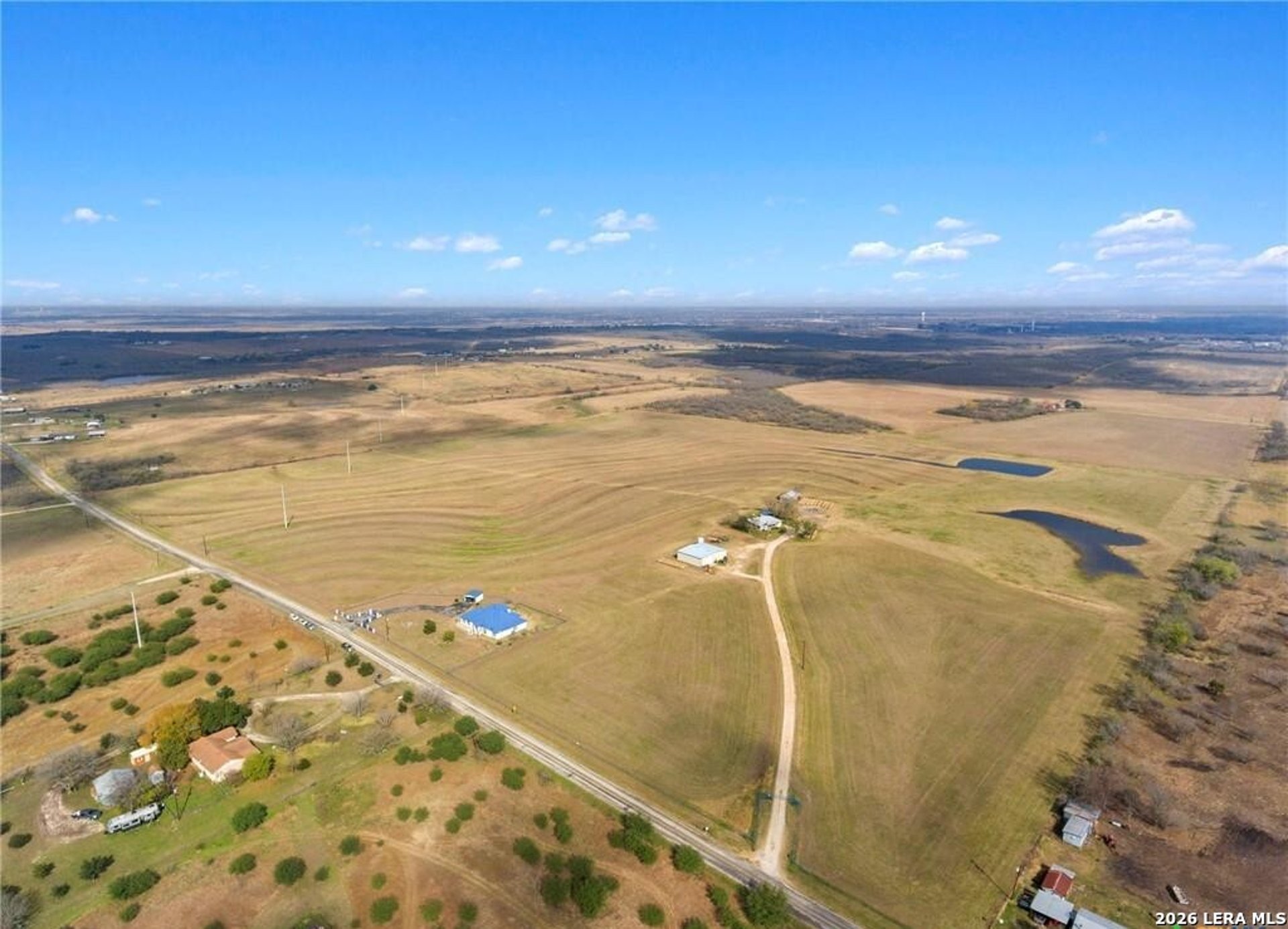 335 & 725 Pioneer Road, SEGUIN, TX, 78155
