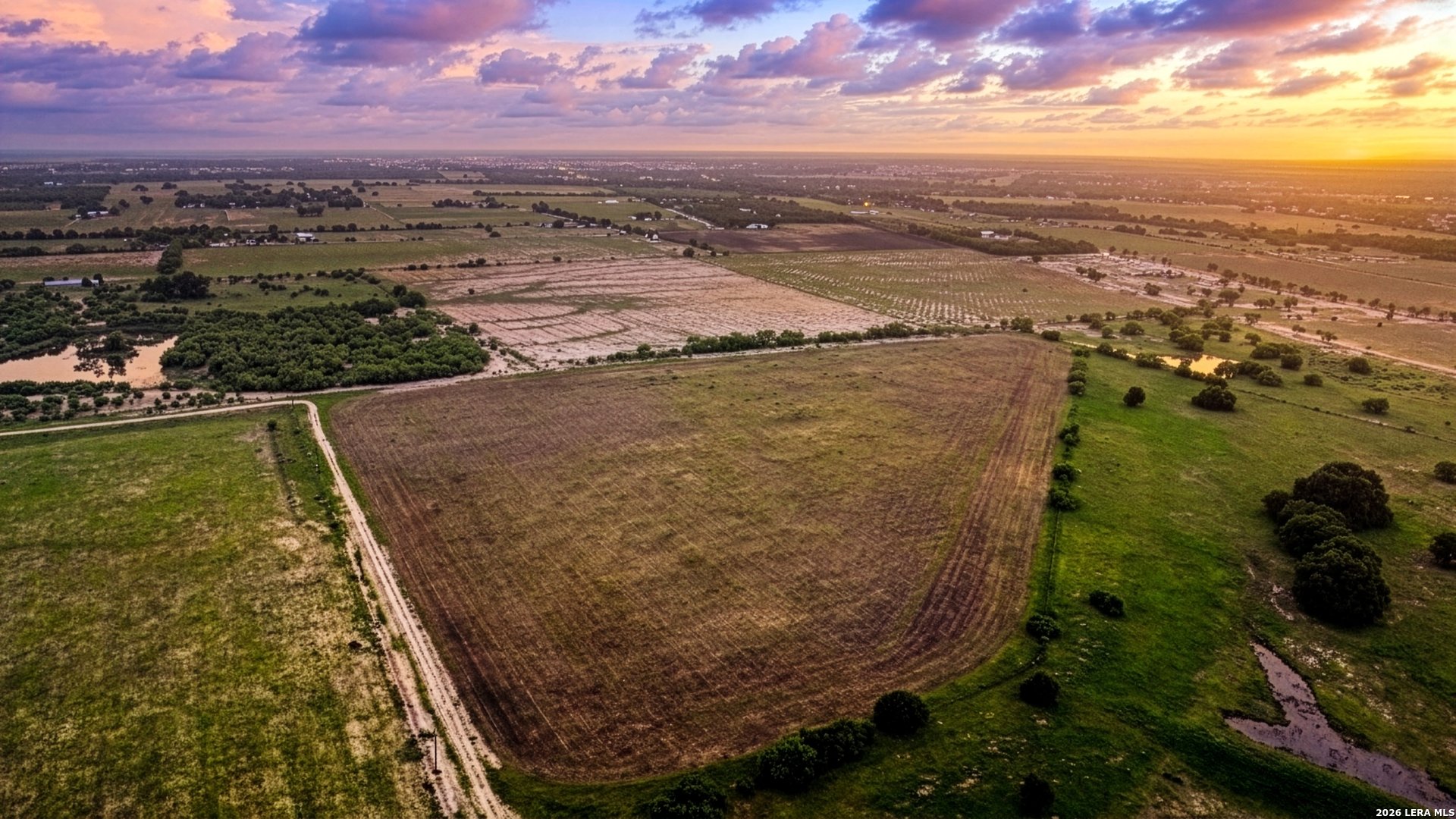 1335 GABLE RD, ST_HEDWIG, TX, 78152