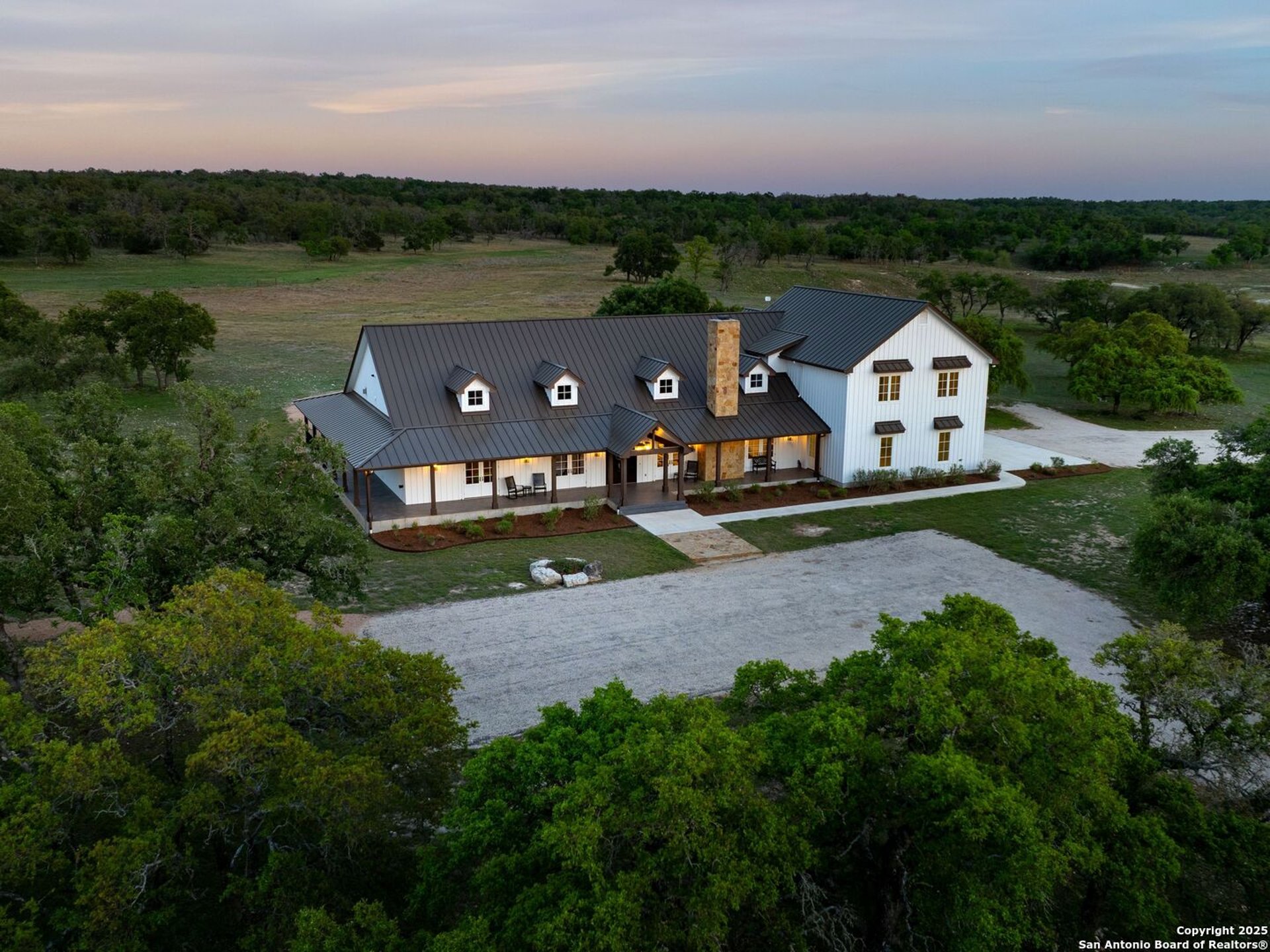 862 Grape Creek Road, FREDERICKS, TX, 78624