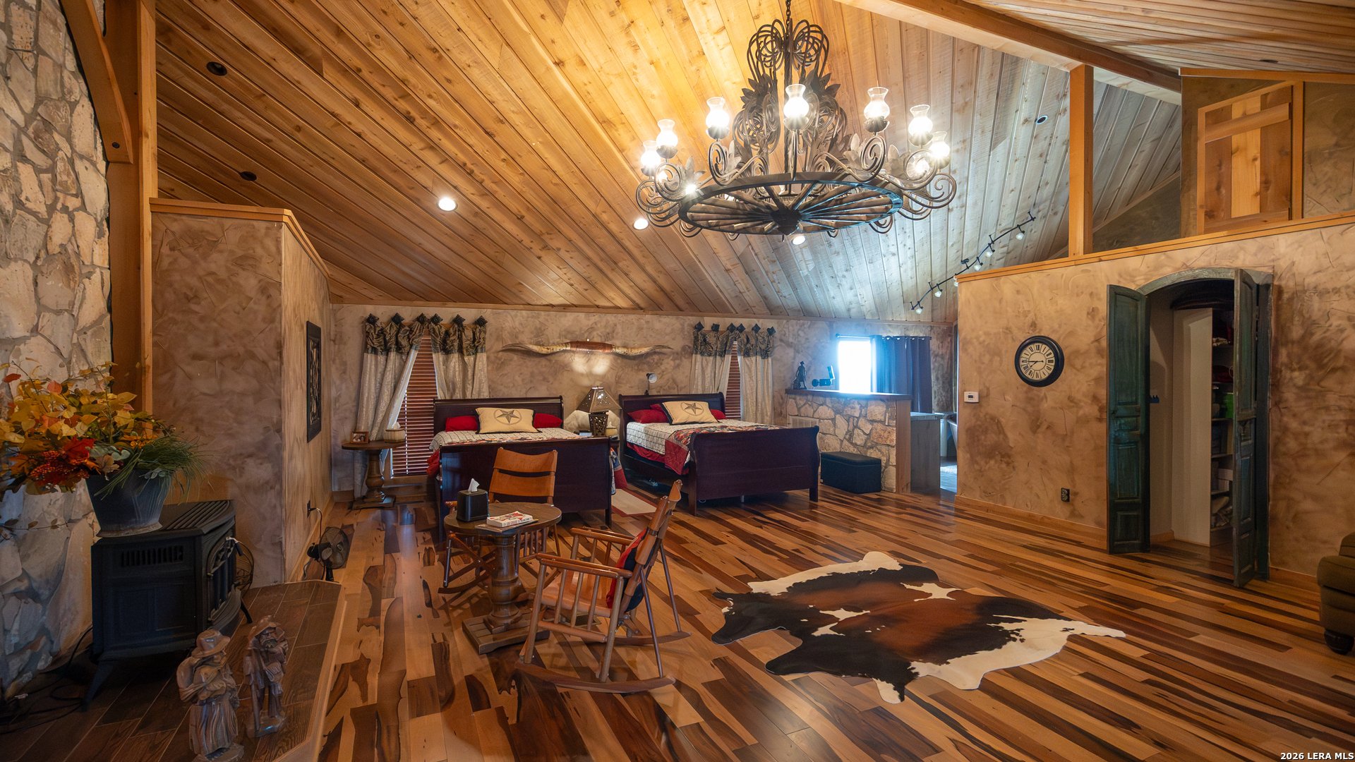 7772 CEDAR CREEK RD, BRACKETTVI, TX, 78832