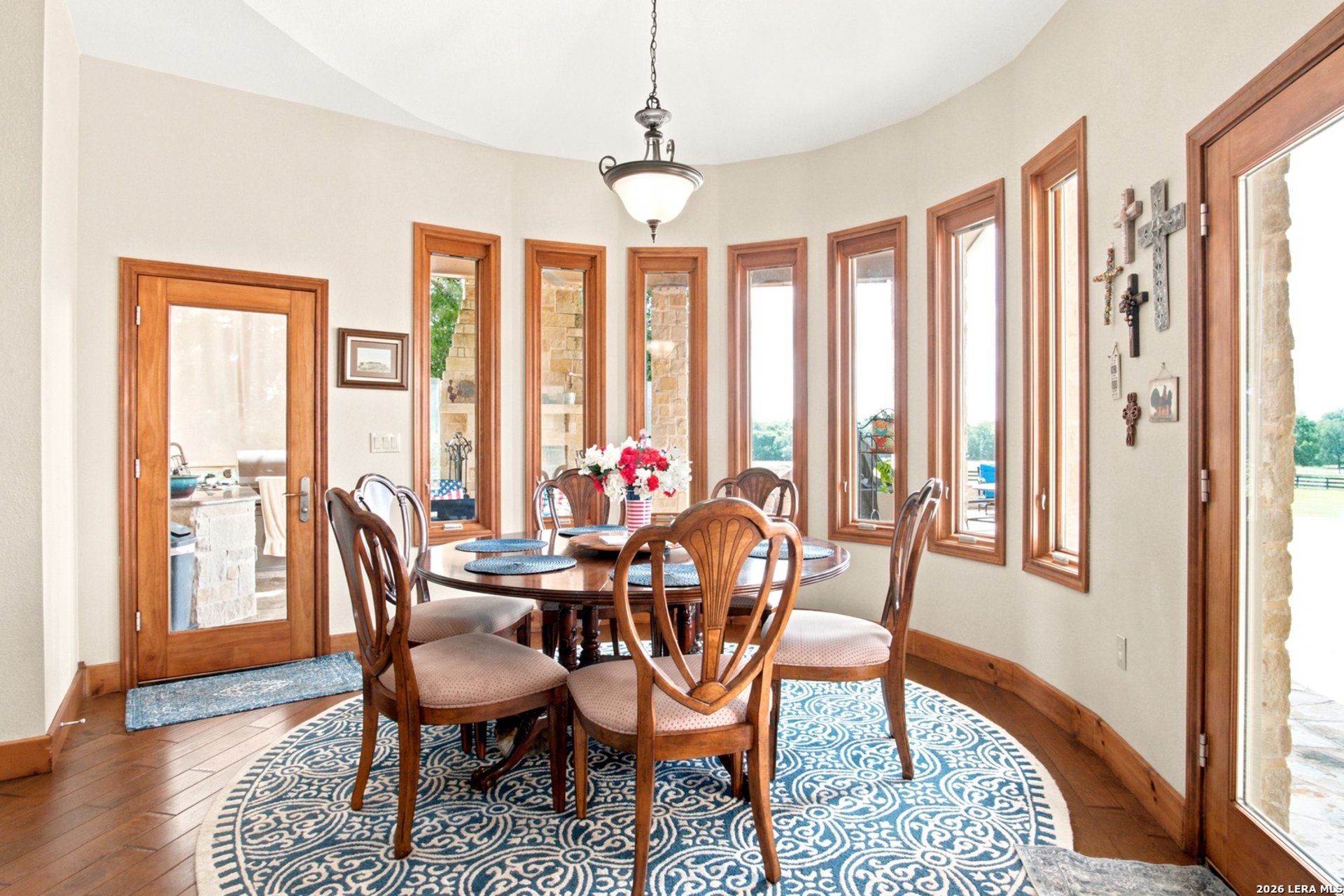 1025 Horse Lane, WEIMAR, TX, 78962